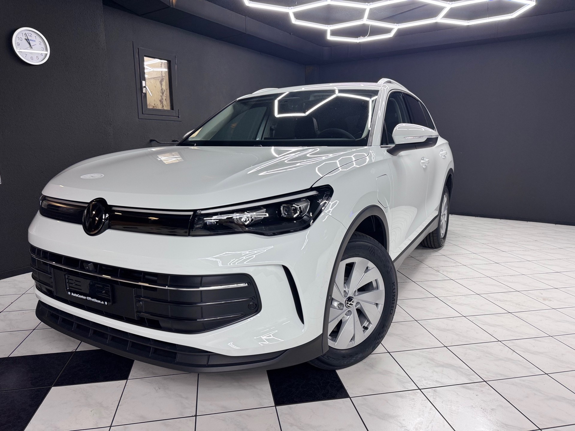 VW Tiguan 1.5 TSI evo2 eHybrid Life DSG-image-1