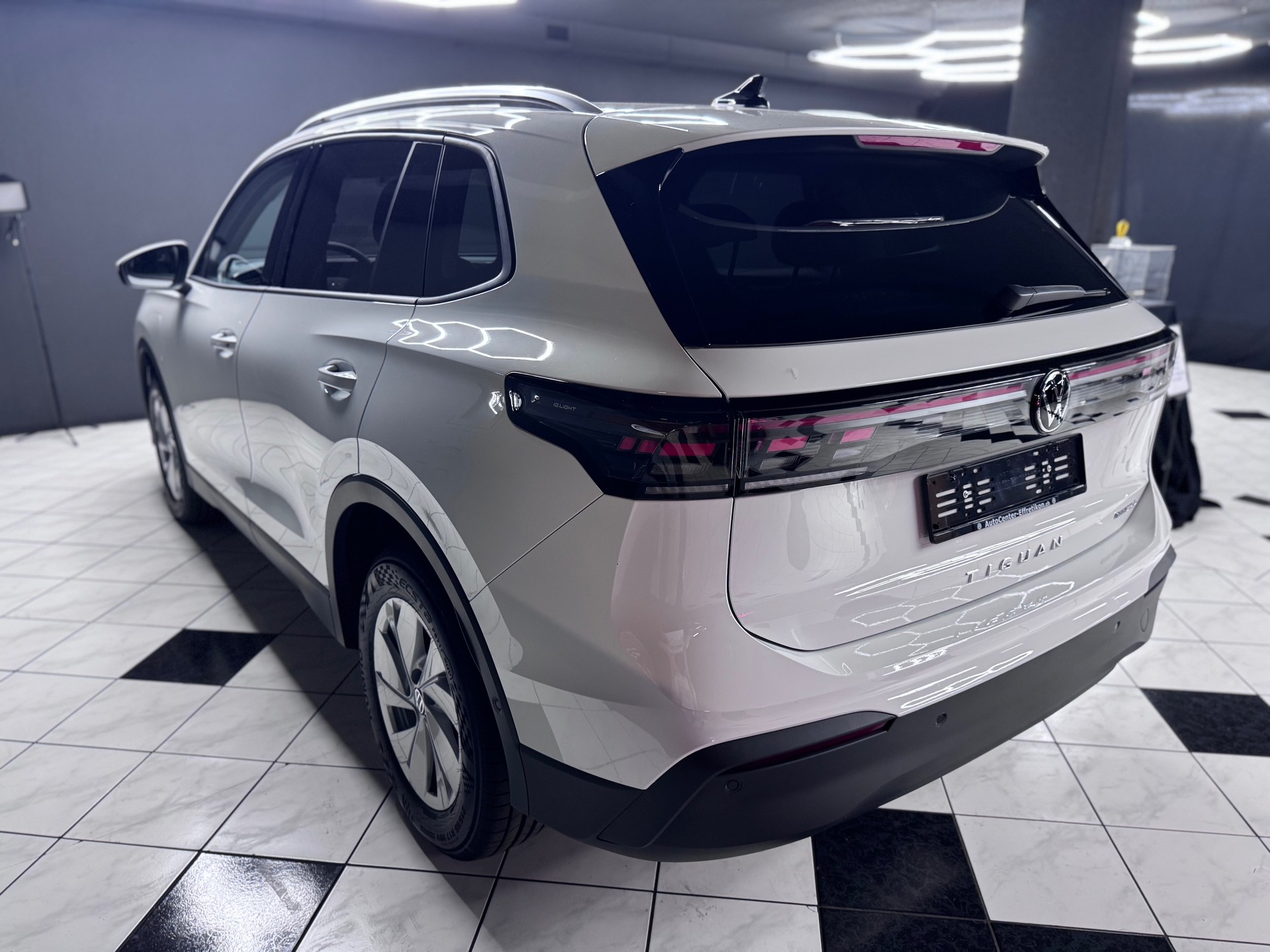 VW Tiguan 1.5 TSI evo2 eHybrid Life DSG-image-5