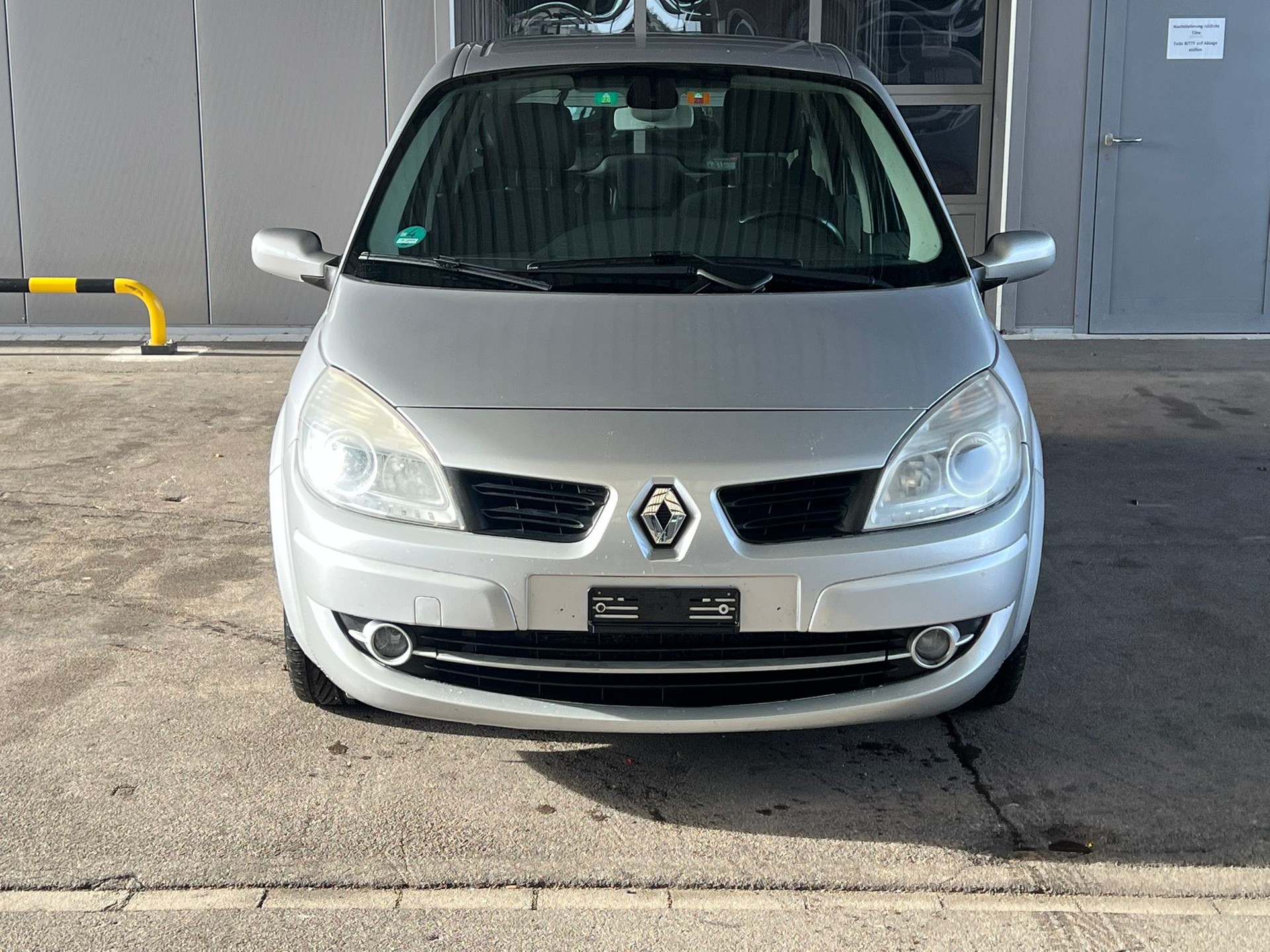 RENAULT Scénic 2.0 16V Fairway Automatic-image-1