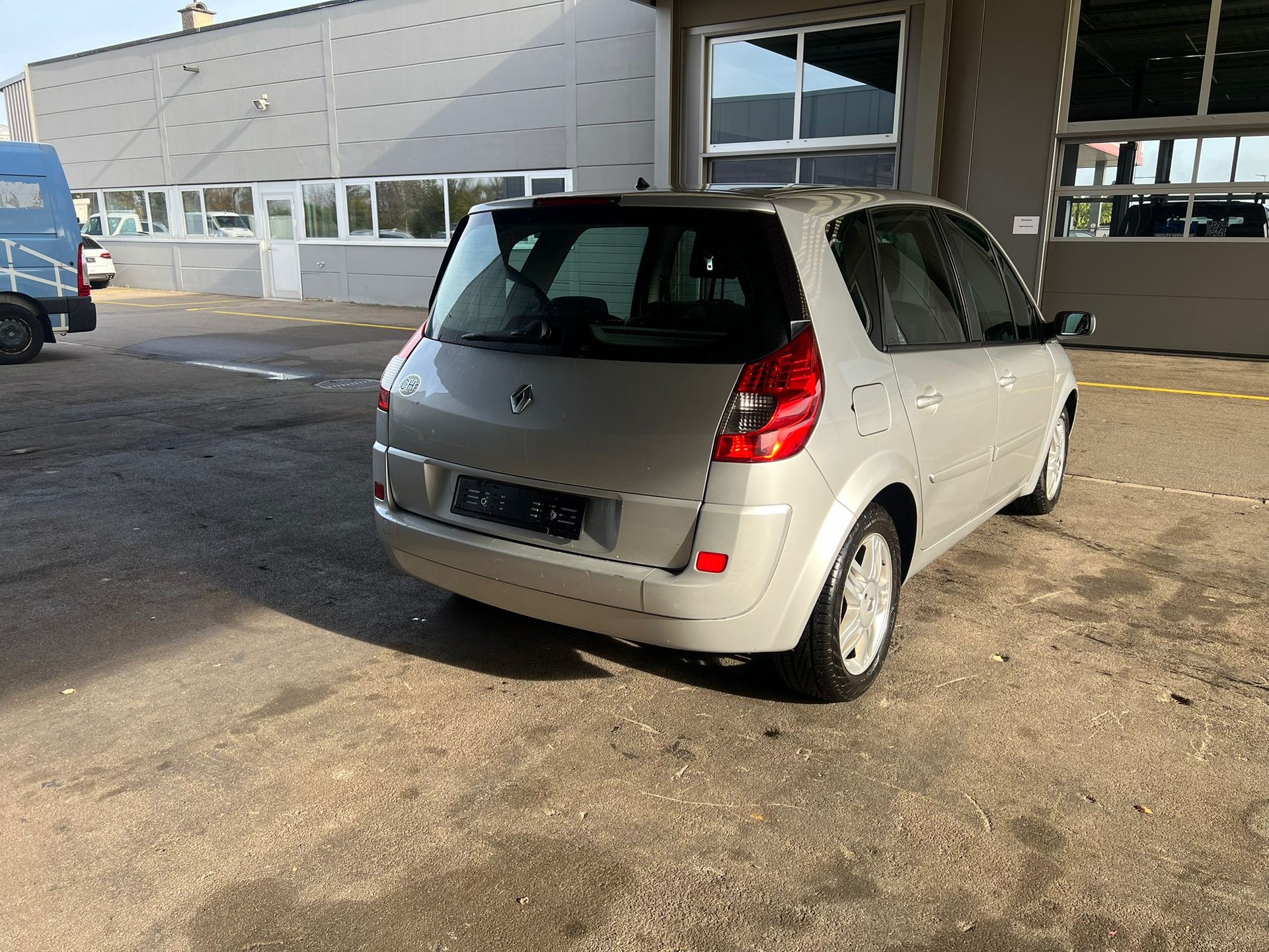 RENAULT Scénic 2.0 16V Fairway Automatic-image-6