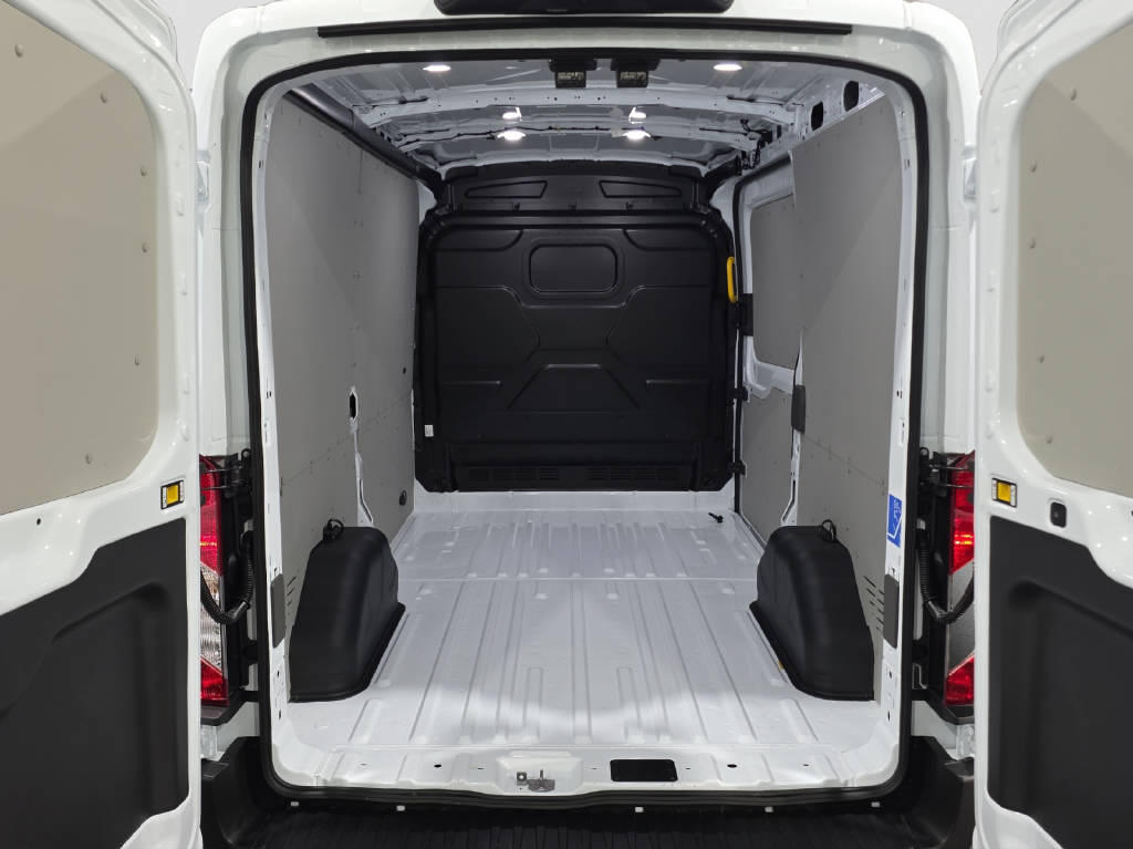 FORD Transit Van 350 L2H2 2.0 EcoBlue 130 PS Trend FWD-image-11