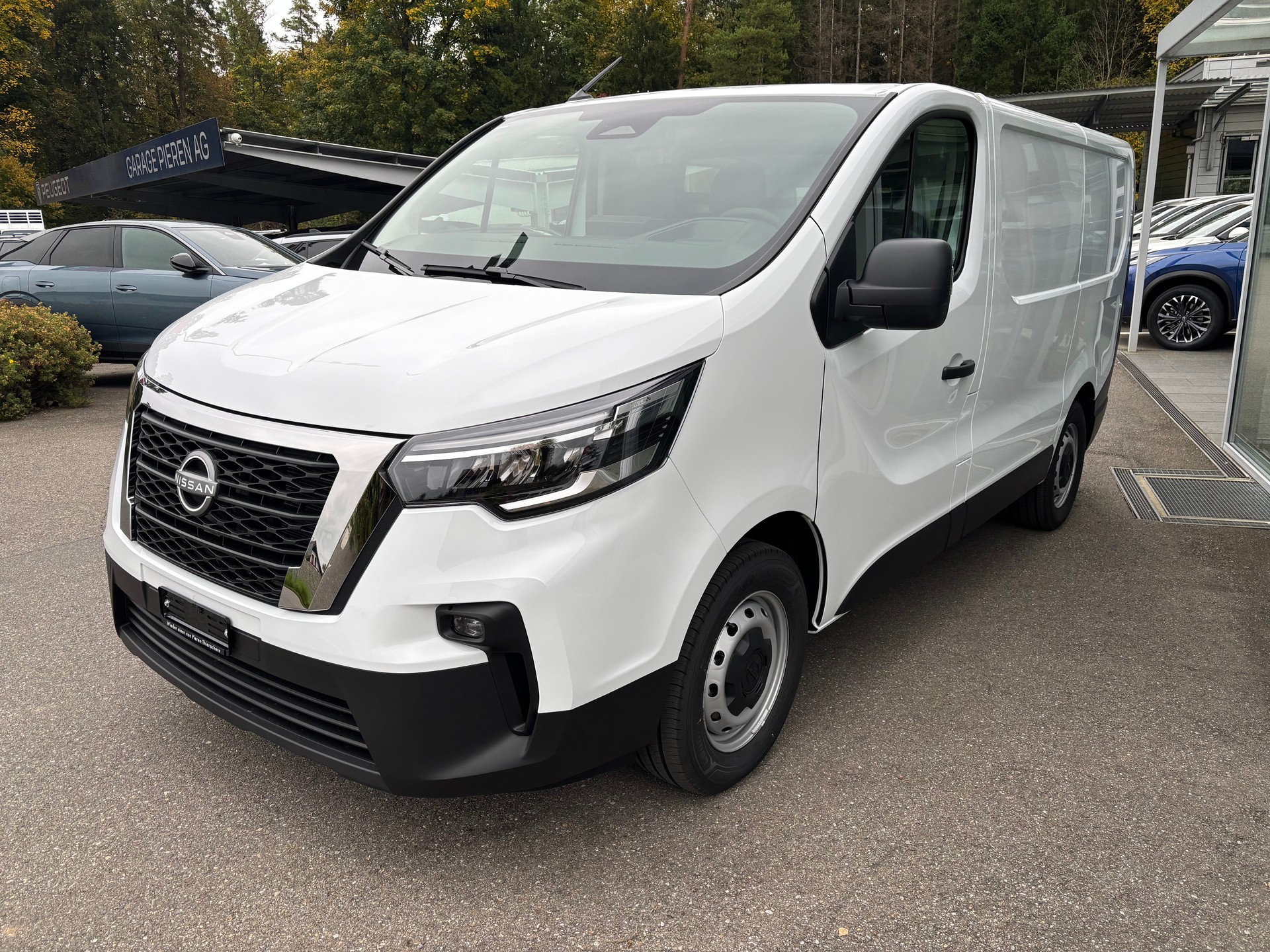 NISSAN Primastar 130 3.0 L1H1 Acenta-image-1
