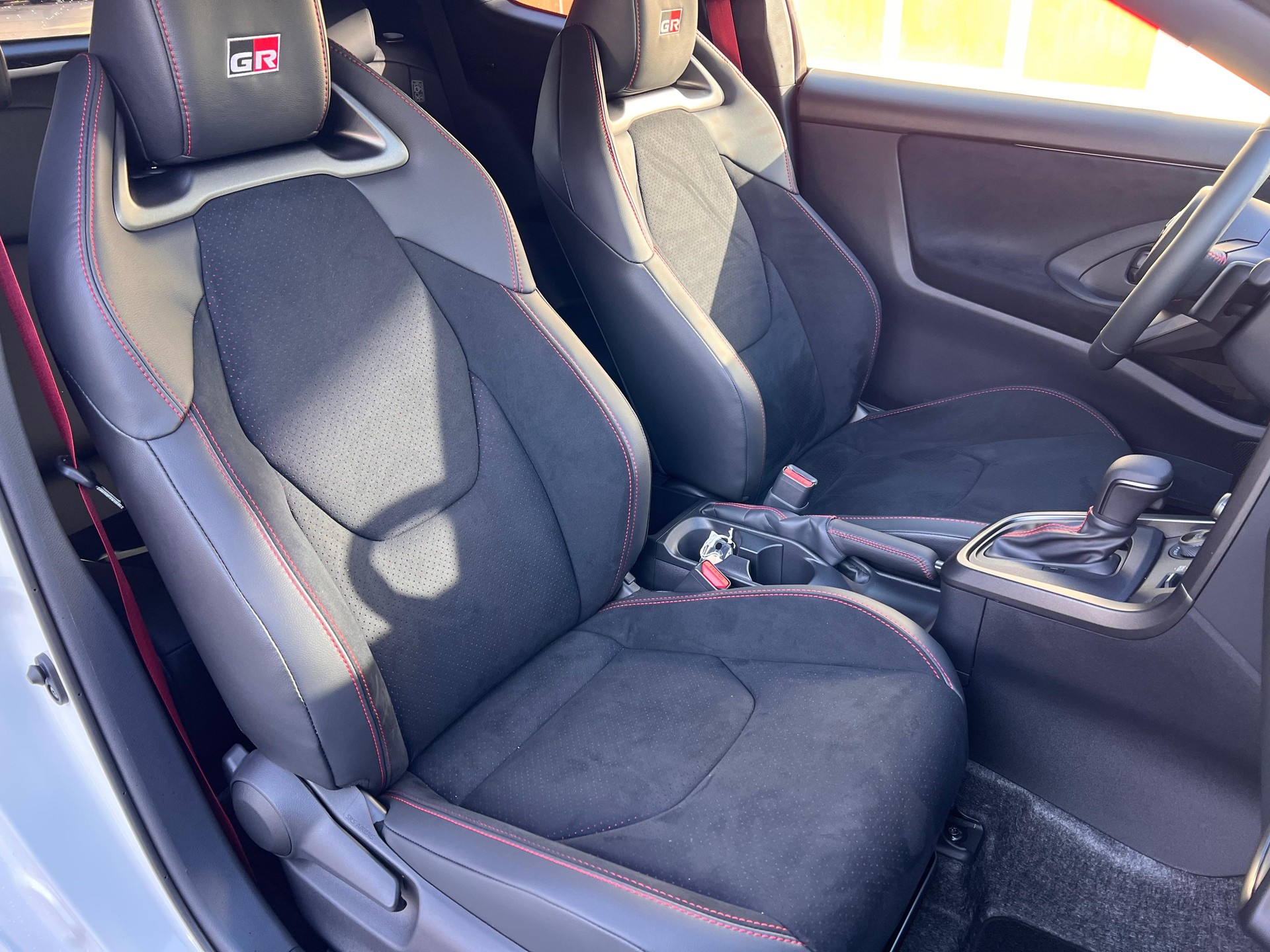 TOYOTA GR Yaris 1.6 Turbo Sport 4x4-image-12