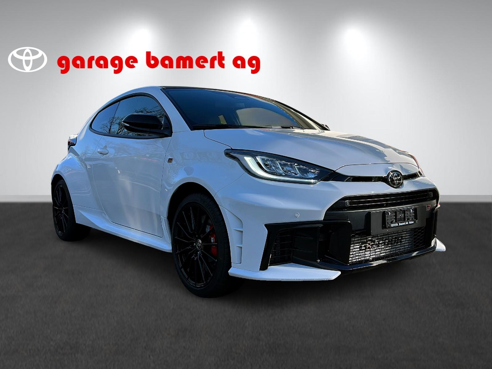 TOYOTA GR Yaris 1.6 Turbo Sport 4x4-showroom-element-2
