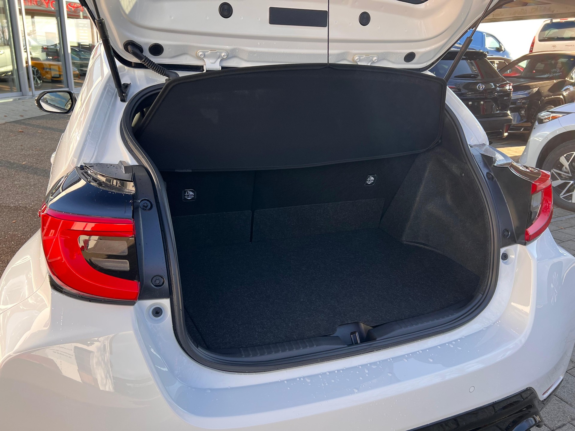 TOYOTA GR Yaris 1.6 Turbo Sport 4x4-image-6