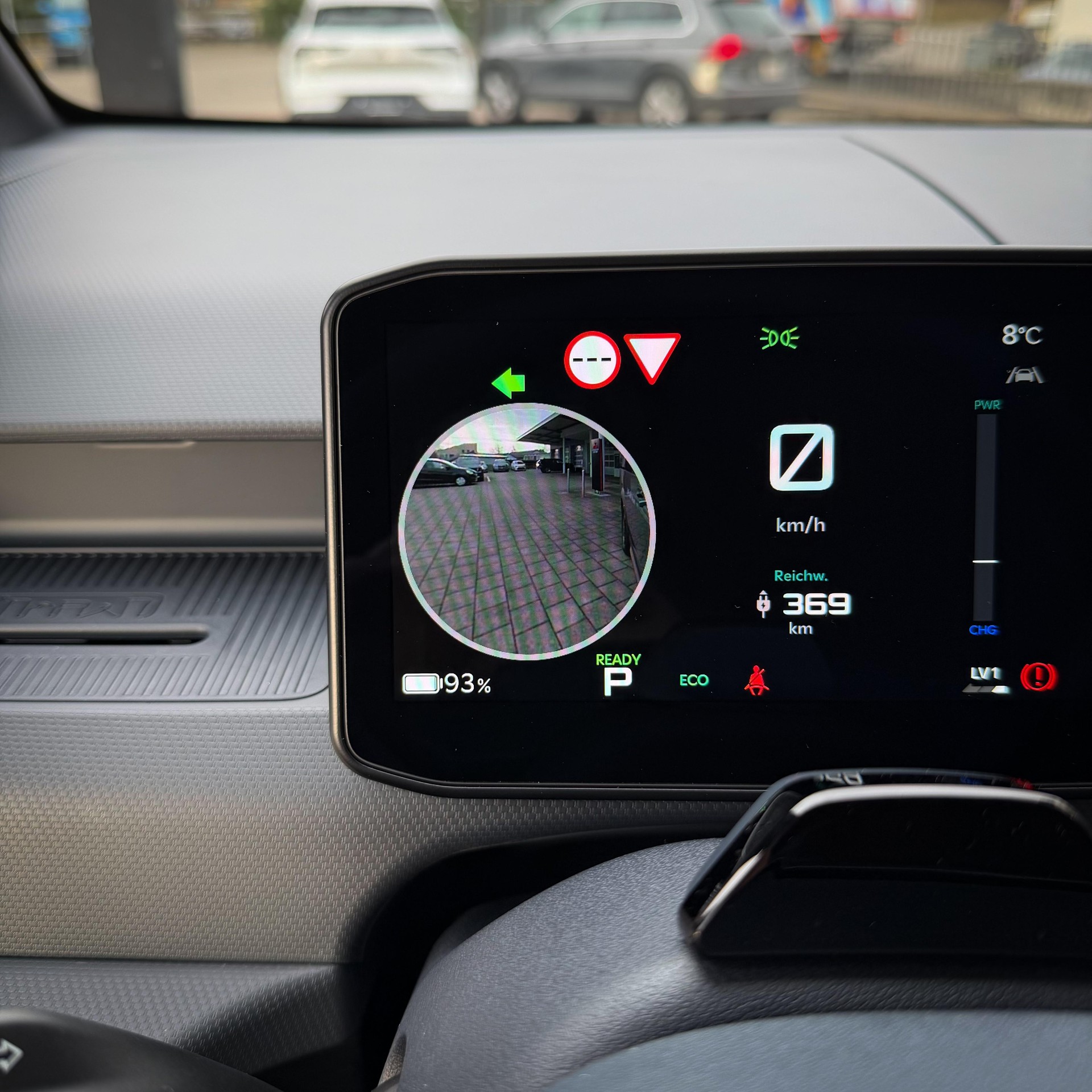KIA PV5 Passenger 71.2 kWh Elite-image-7