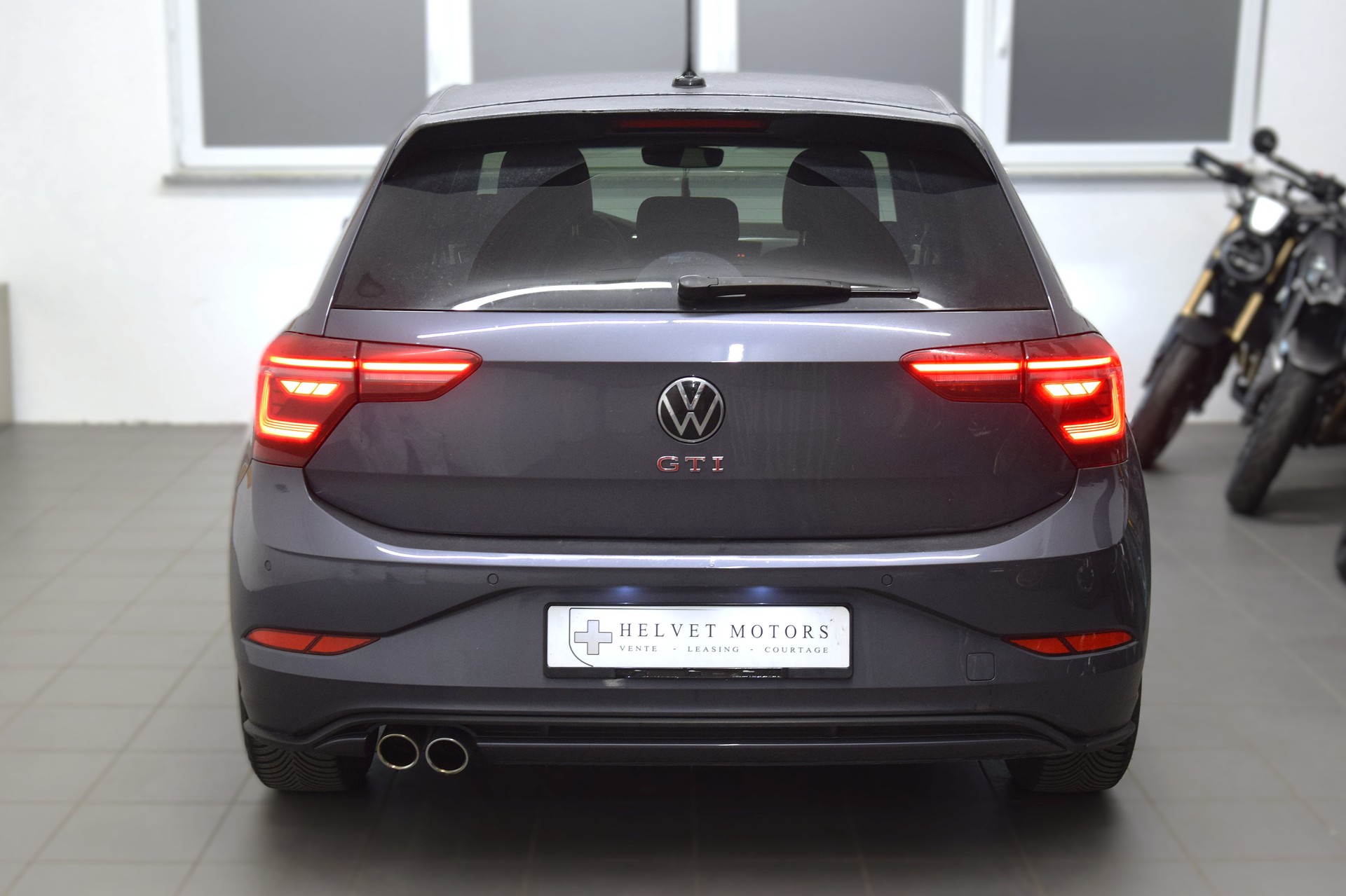 VW Polo 2.0 TSI GTI DSG-image-4