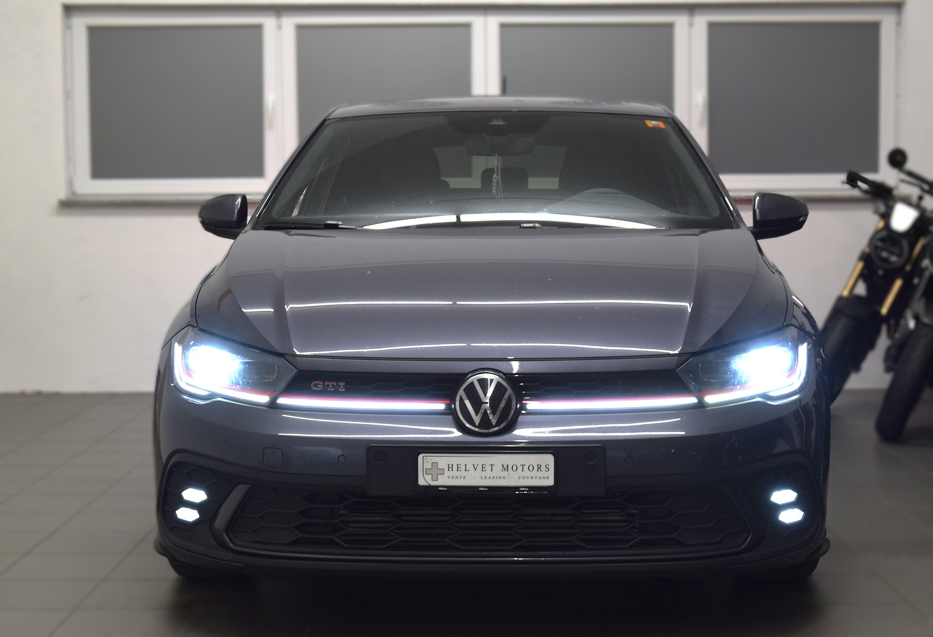 VW Polo 2.0 TSI GTI DSG-image-1