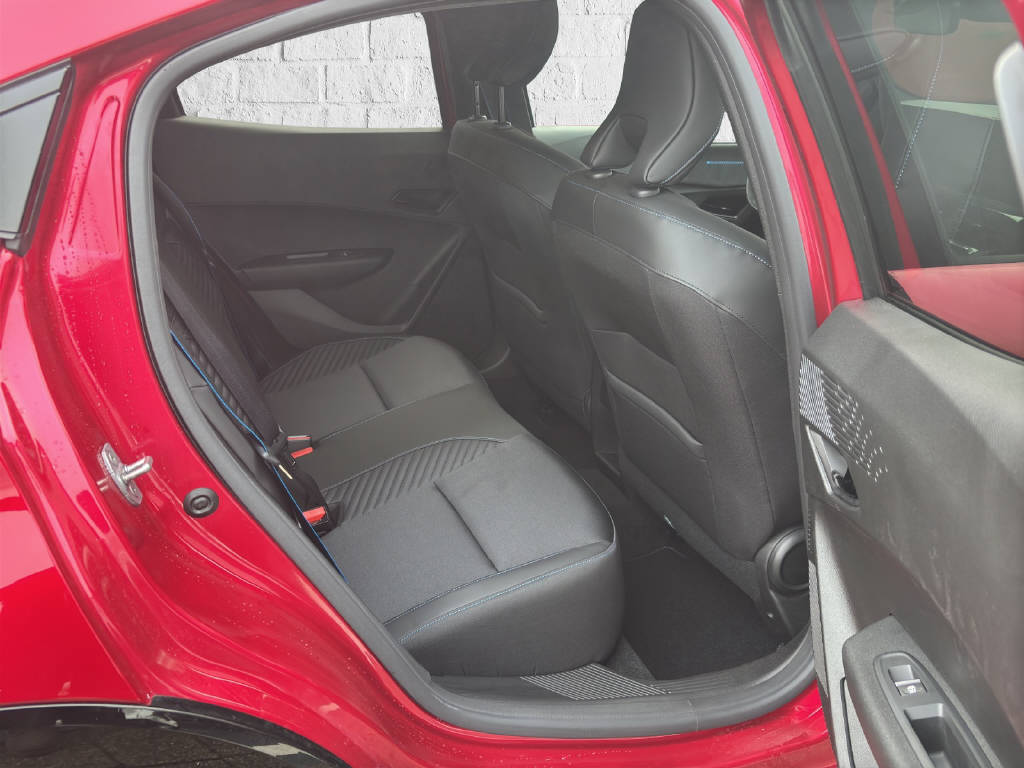 RENAULT Clio 1.8 E-Tech esprit Alpine-image-13