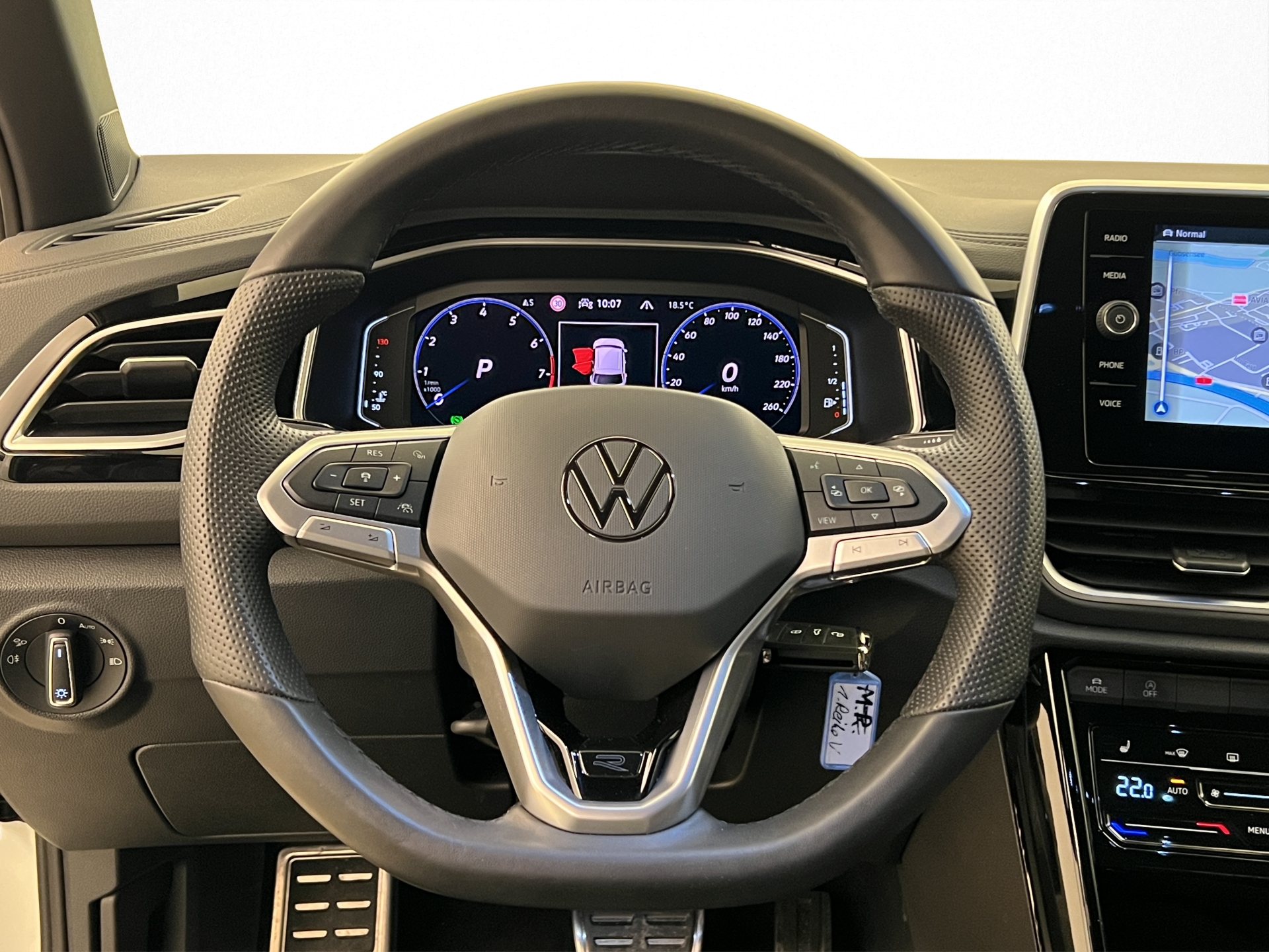 VW T-Roc 1.5 TSI R-Line DSG-image-4
