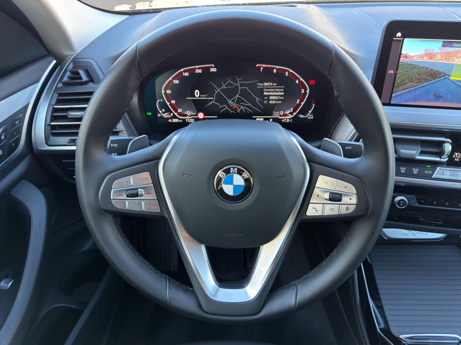 BMW X4 xDrive 48V 20i Steptronic-image-13