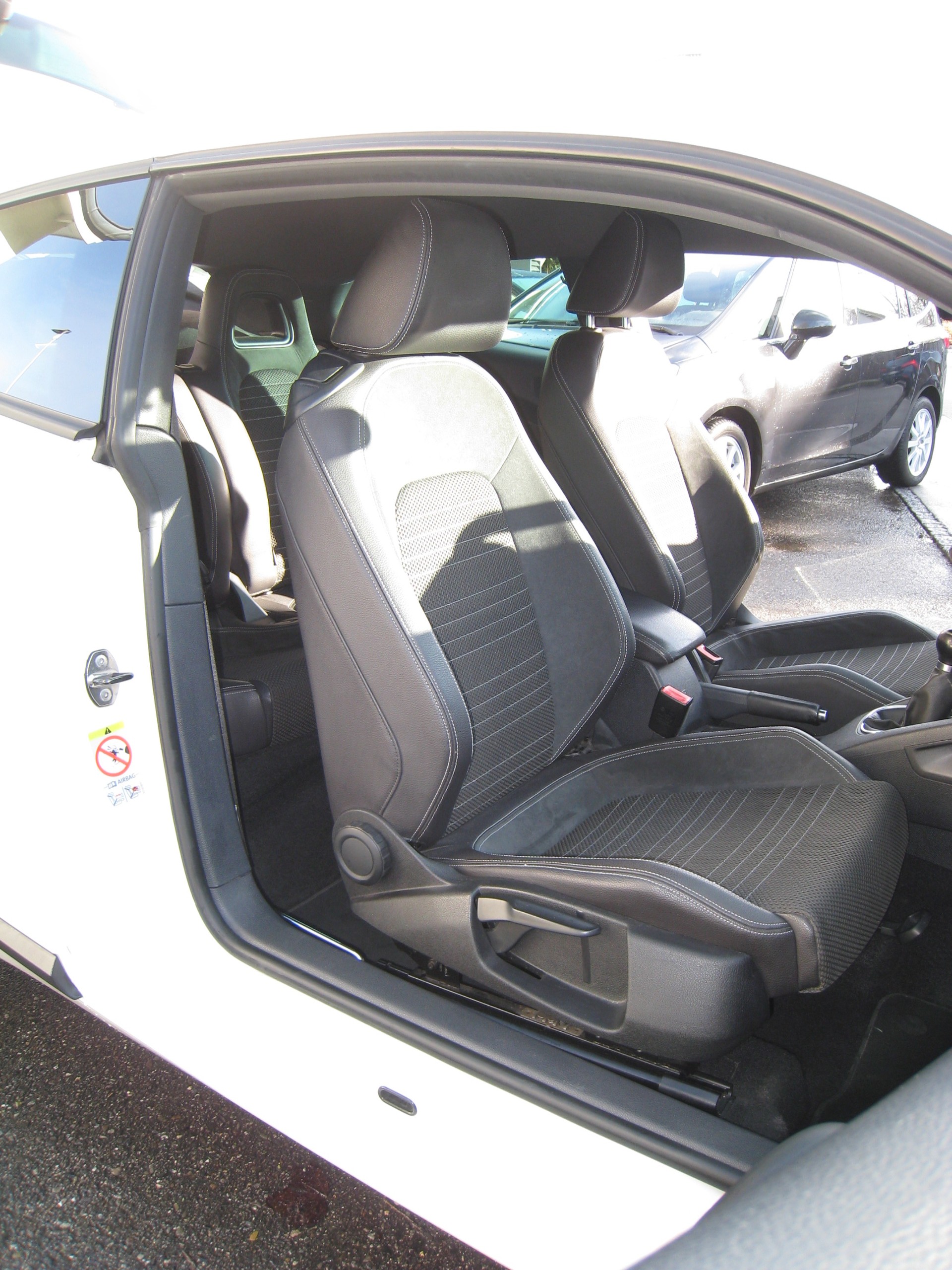 VW Scirocco 1.4 TSI Team-image-11
