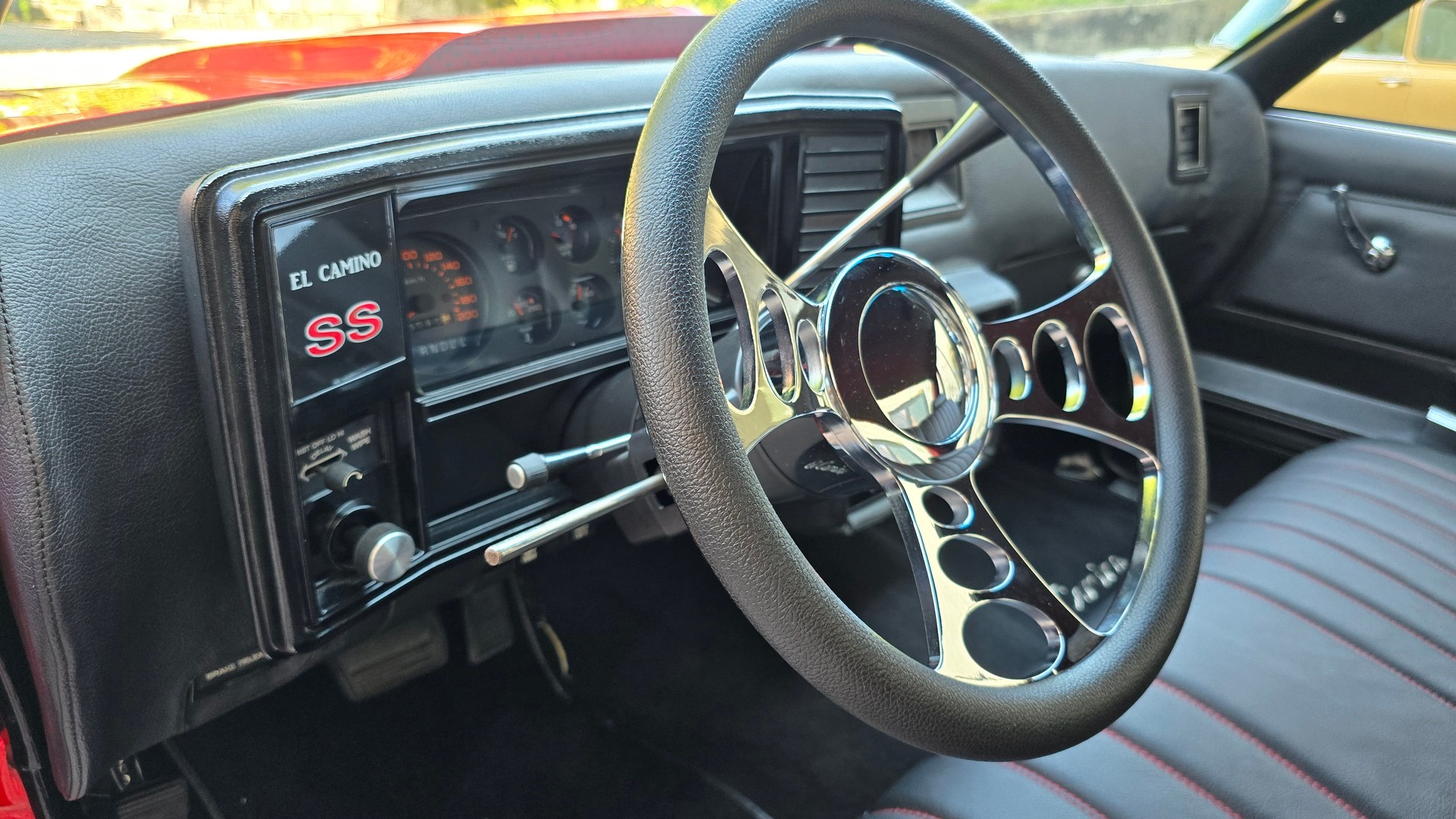 CHEVROLET El Camino -image-11