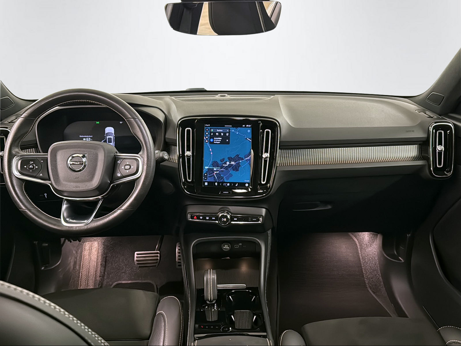 VOLVO XC40 P8 Twin R-Design AWD-image-11