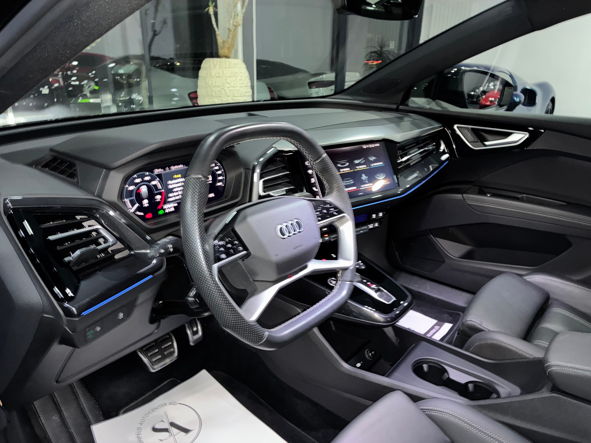 AUDI Q4 Sportback e-tron 50 quattro-image-10