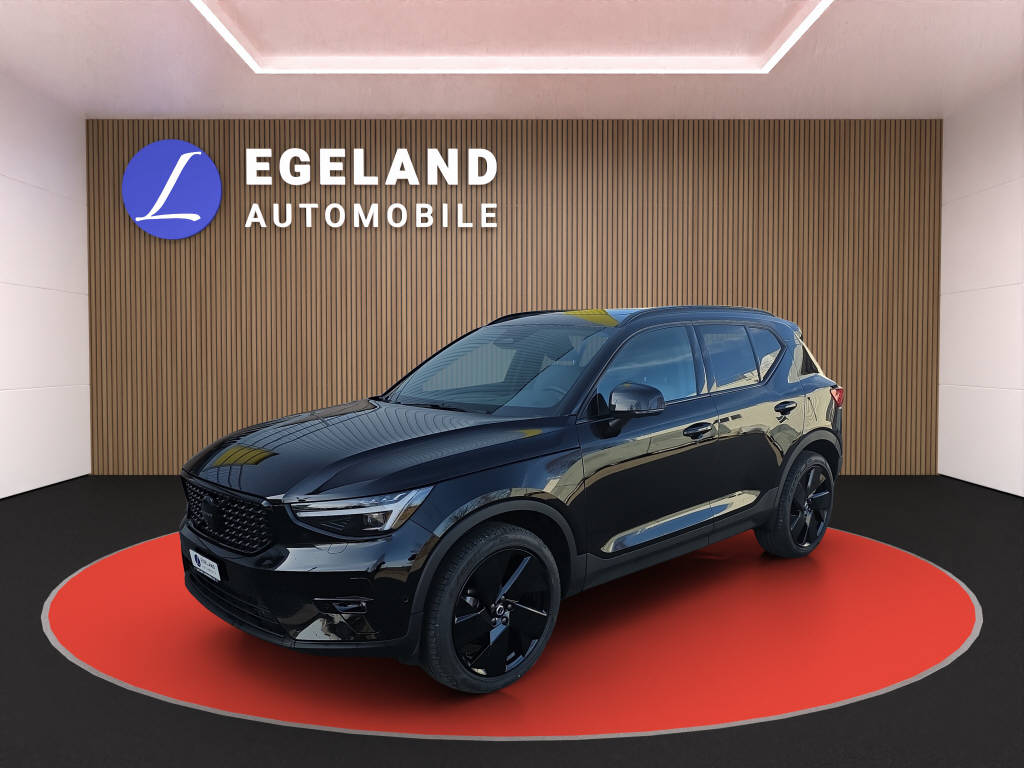 VOLVO XC40 2.0 B4 MH Plus Black Edition-image-0