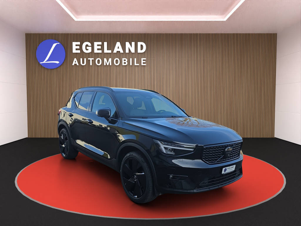 VOLVO XC40 2.0 B4 MH Plus Black Edition-image-1