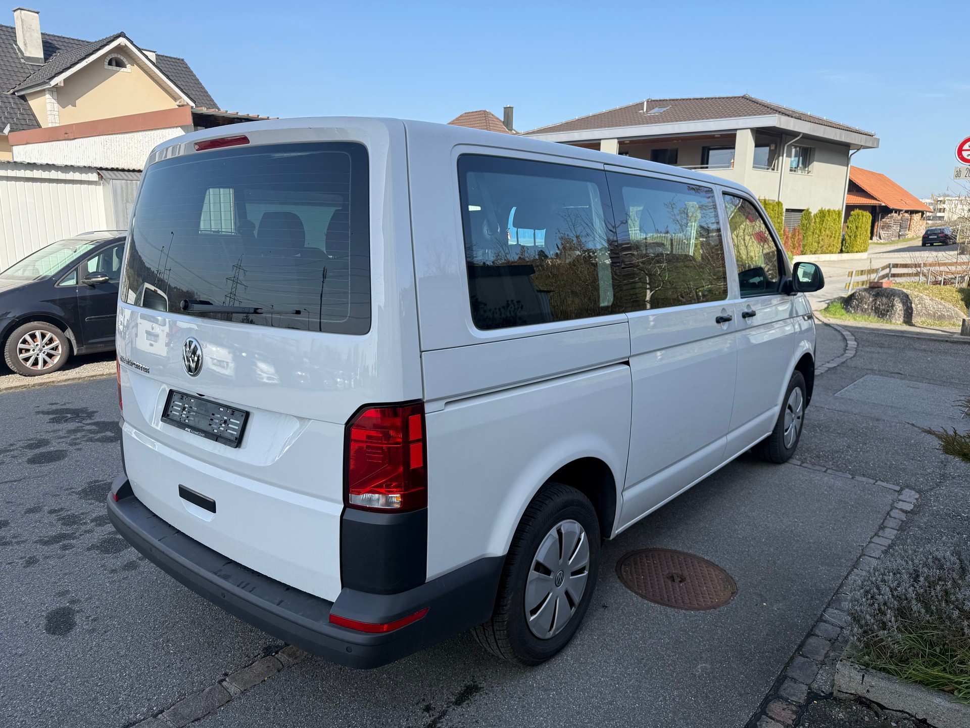 VW T6.1 2.0 TDI Entry-image-5