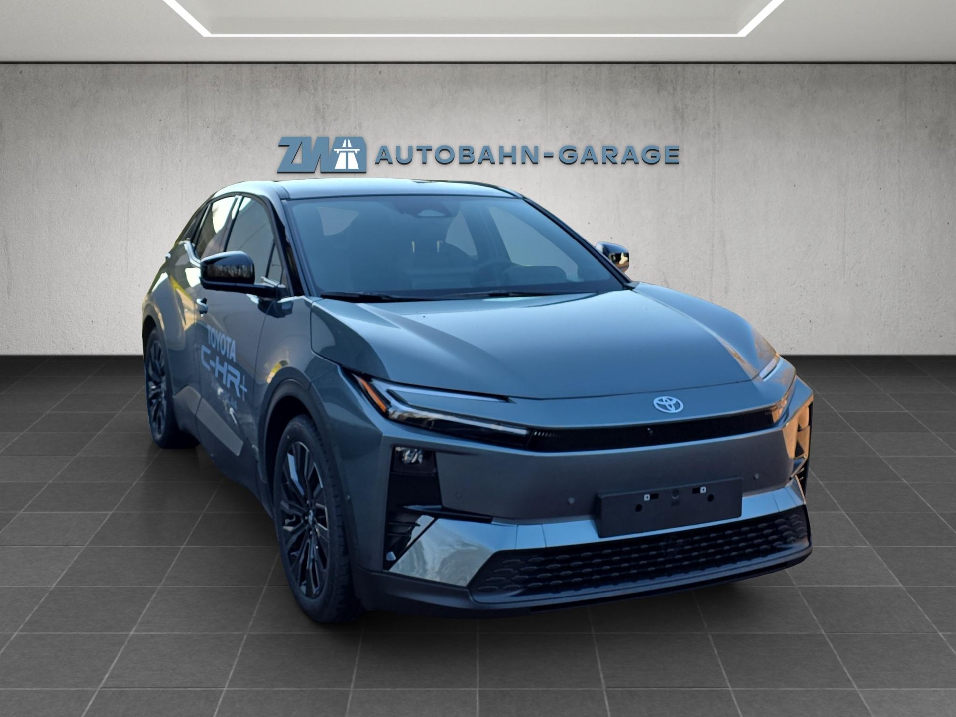 TOYOTA C-HR+ Premium AWD-image-6