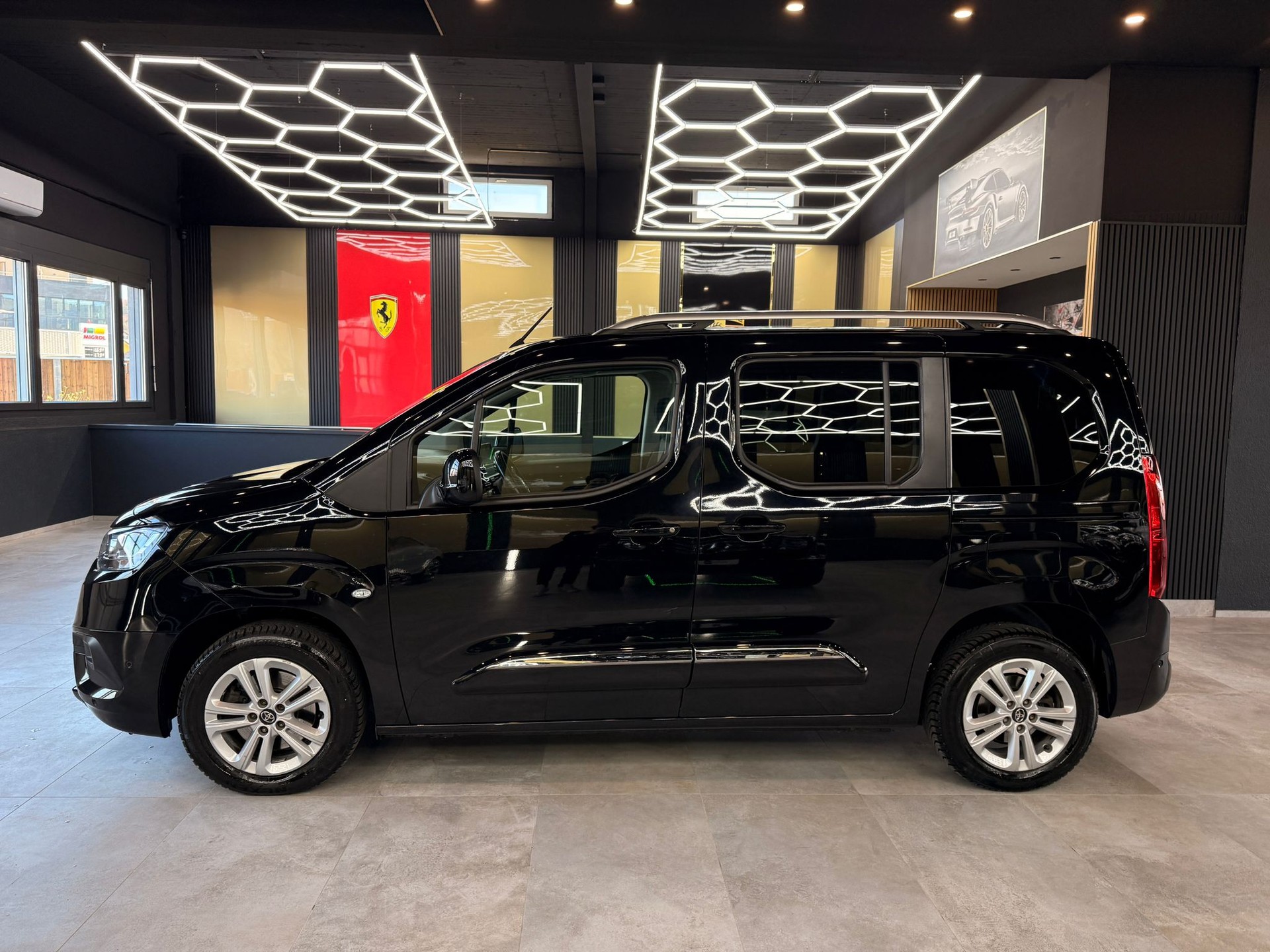 TOYOTA Proace City Verso 1.5 Style Medium Automatik-image-7