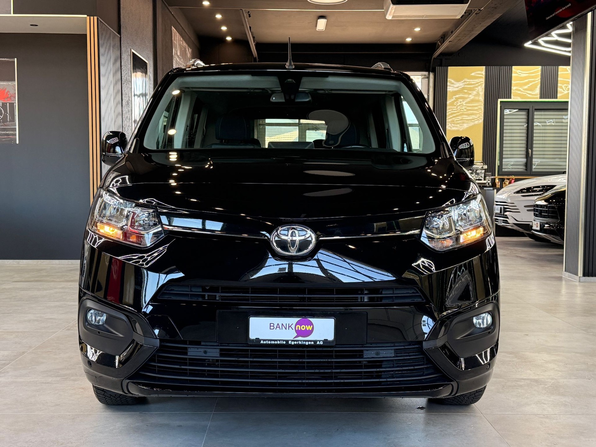TOYOTA Proace City Verso 1.5 Style Medium Automatik-image-1