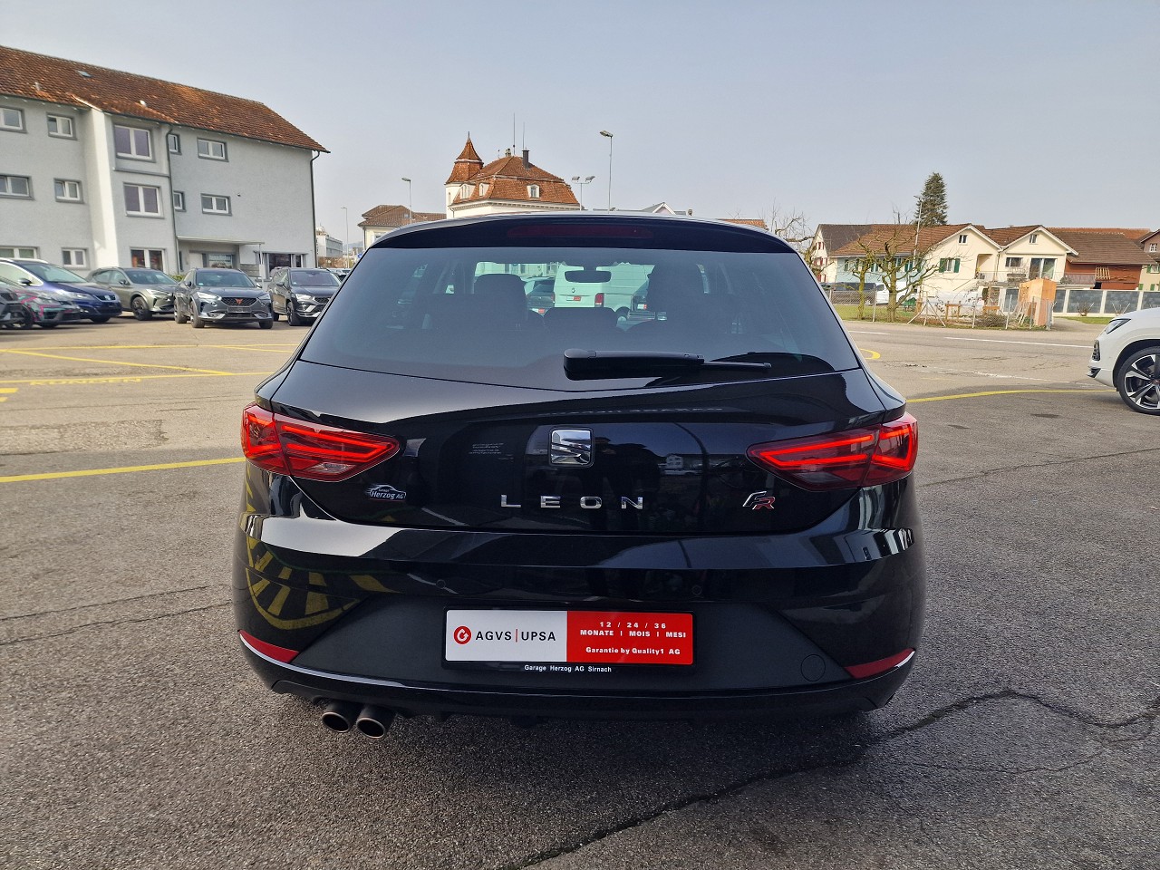 SEAT Leon 2.0 TSI FR DSG-image-4