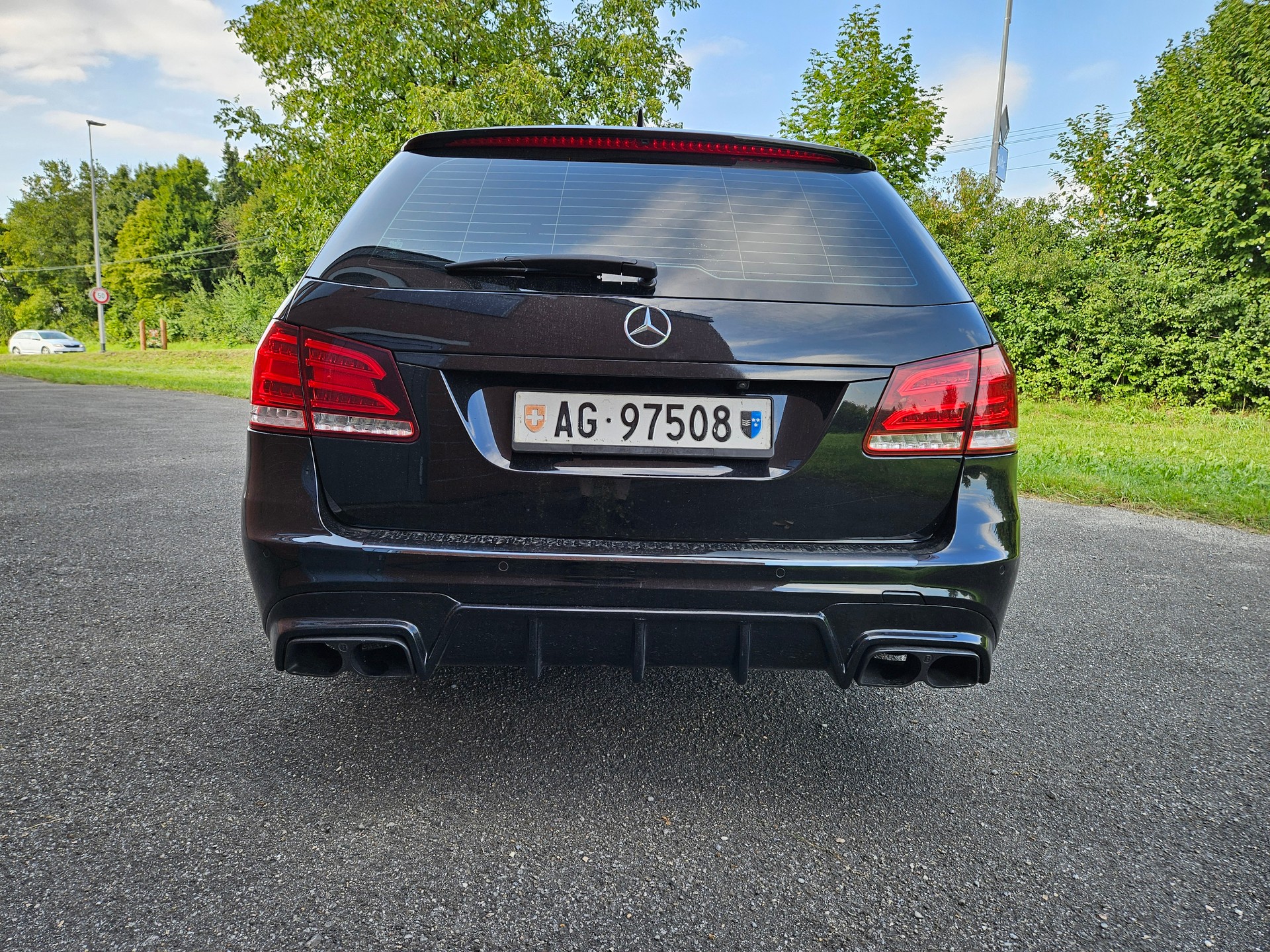 MERCEDES-BENZ E 350 BlueTEC 4Matic 7G-Tronic-image-2