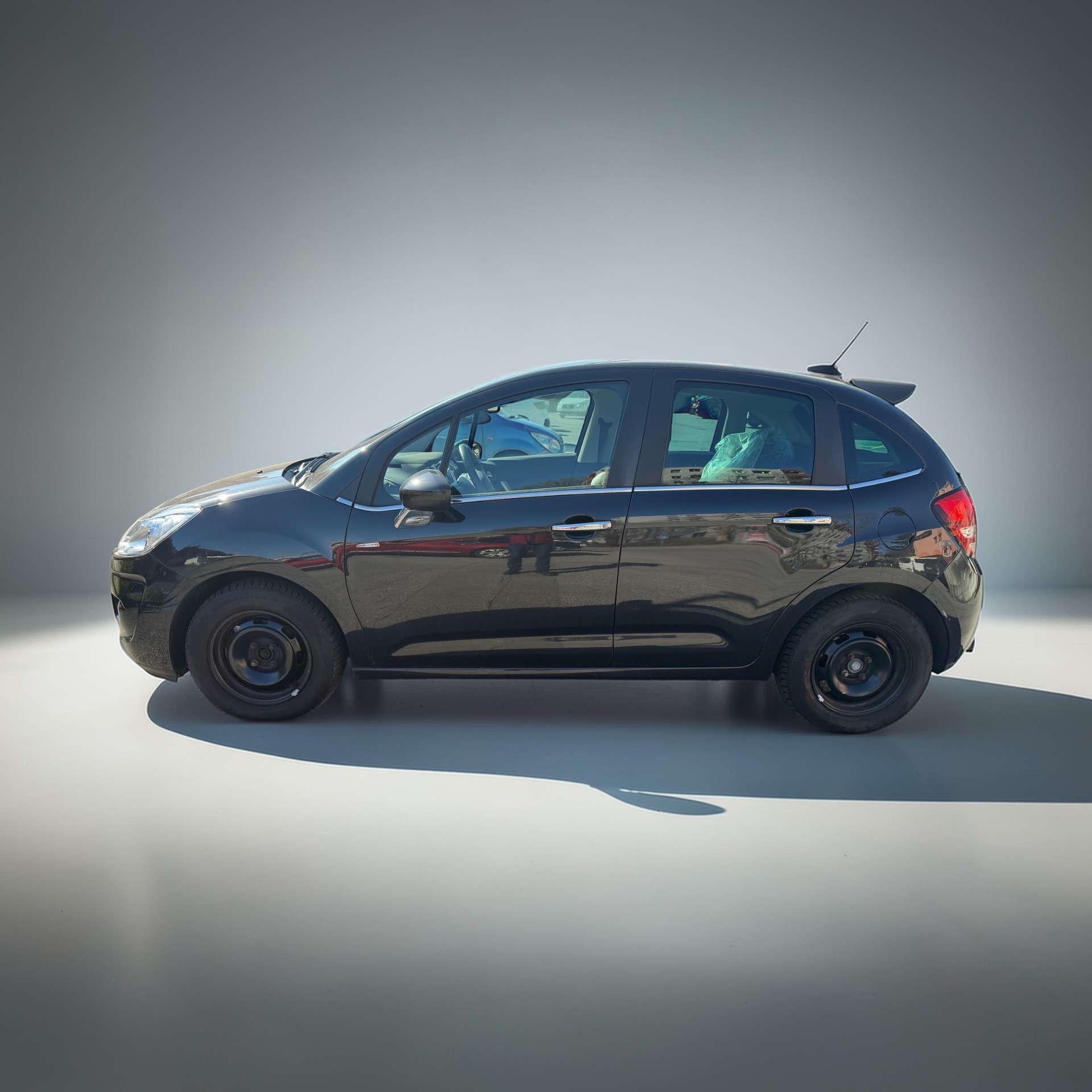 CITROEN C3 1.6i 16V Exclusive Automatic-image-2