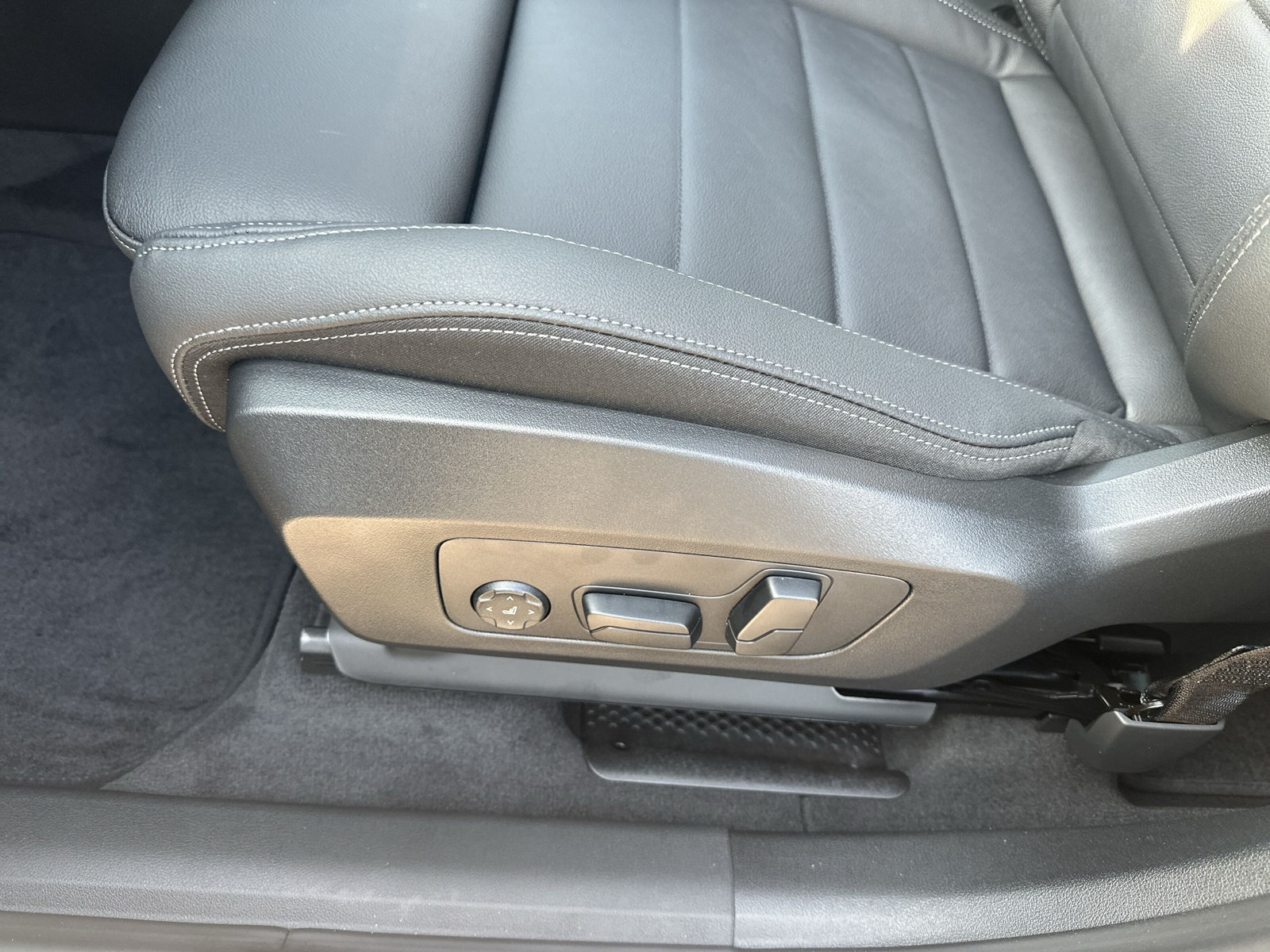 BMW 223i Active Tourer xDrive M Sport DKG-image-14