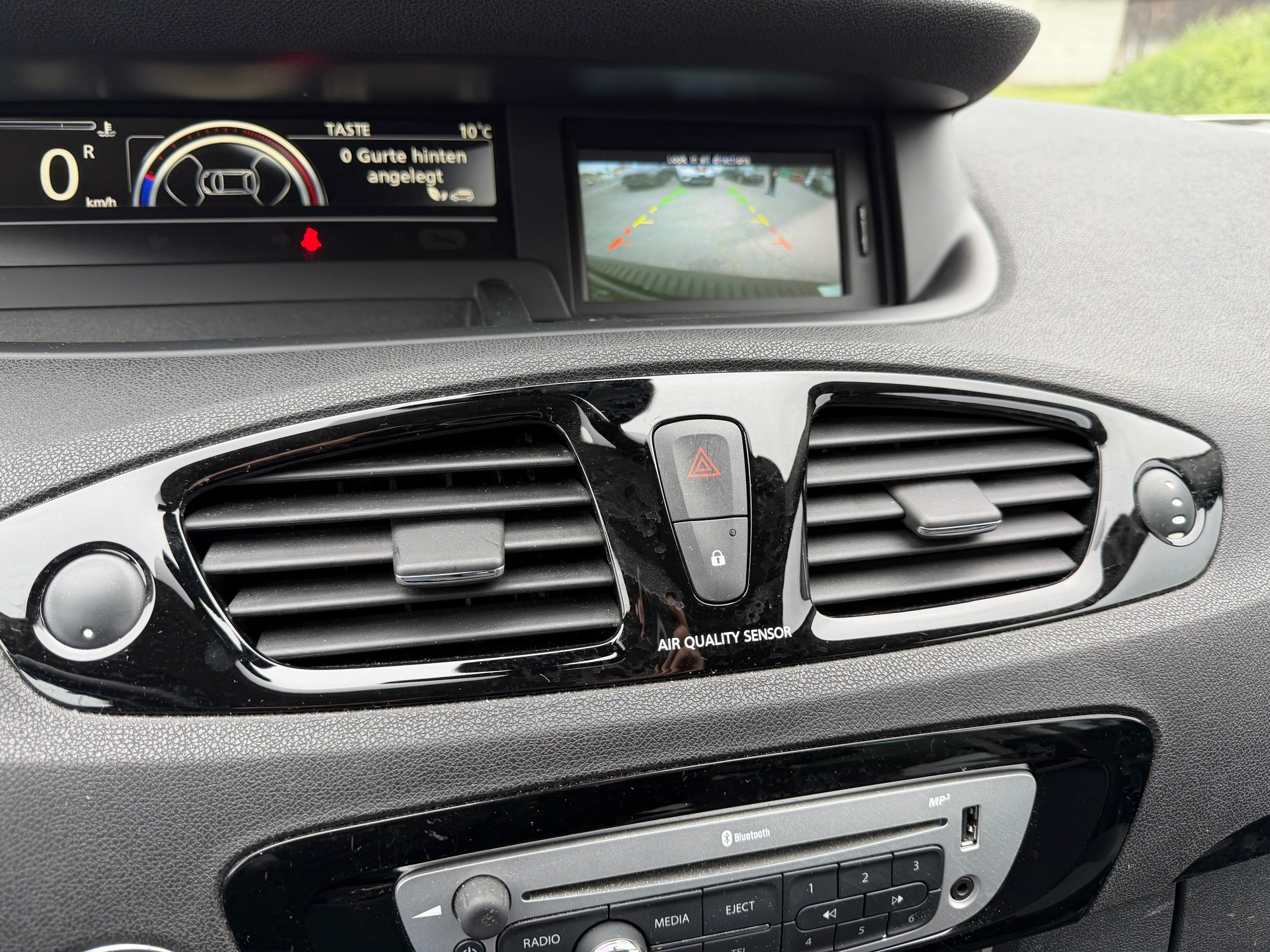 RENAULT Scénic 2.0 16V Bose X-Tronic CVT-image-7