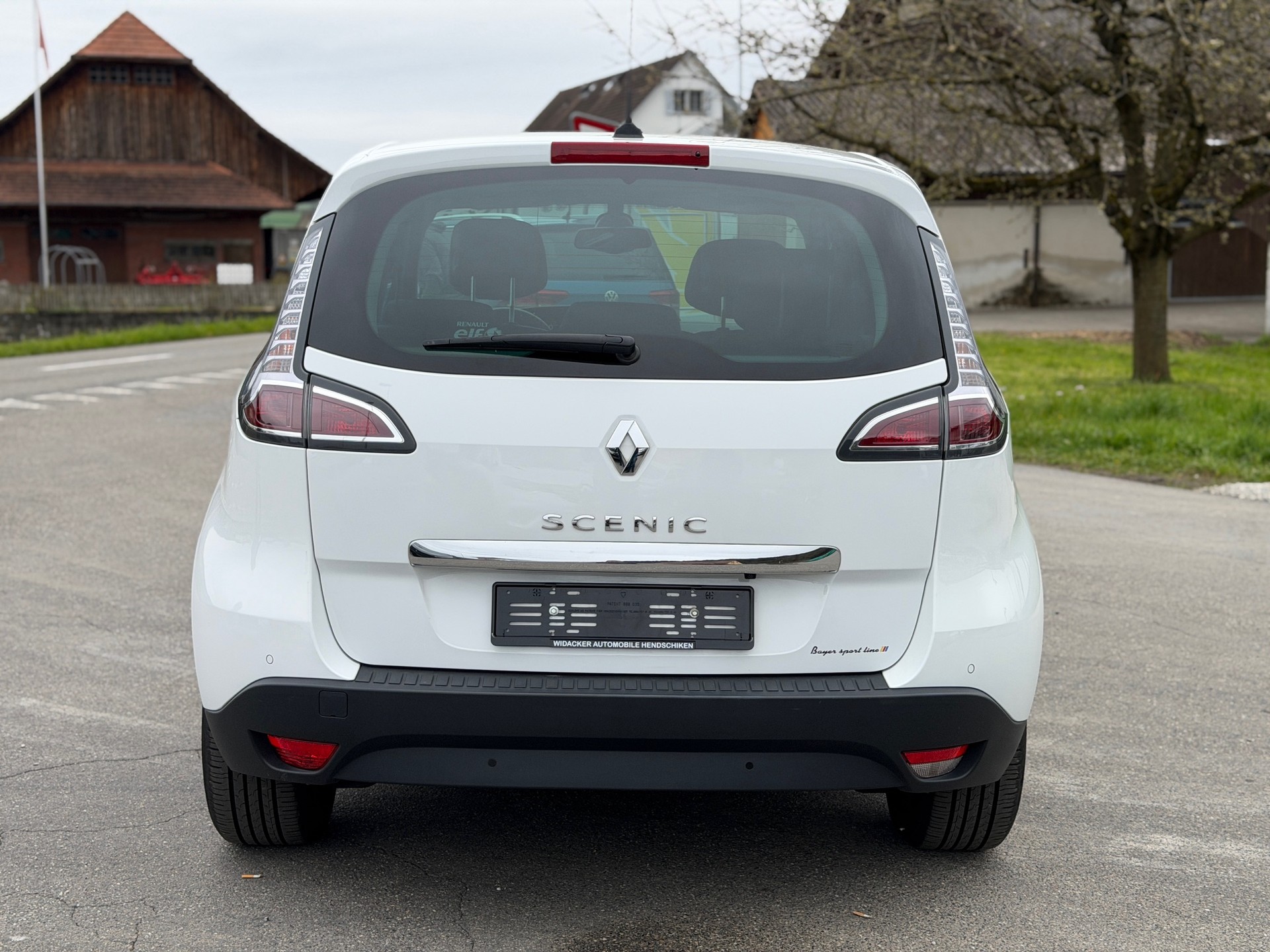RENAULT Scénic 2.0 16V Bose X-Tronic CVT-image-4