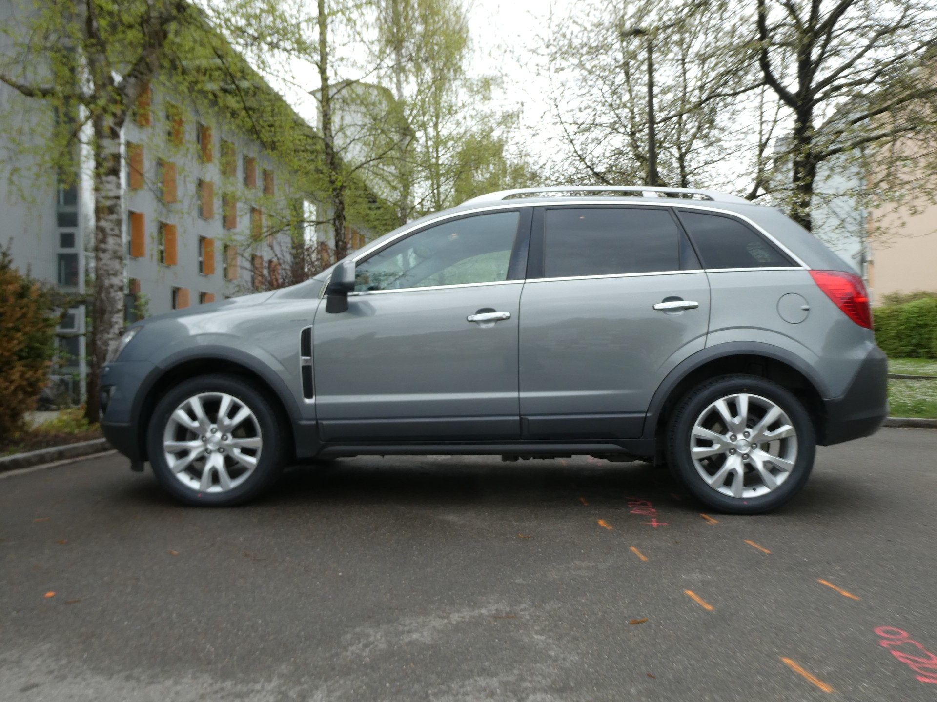 OPEL Antara 2.2 CDTi Cosmo 4WD Automatic-image-5