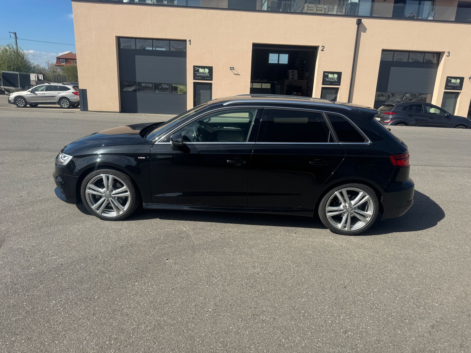 AUDI A3 Sportback 40 TFSI quattro S-tronic-image-5