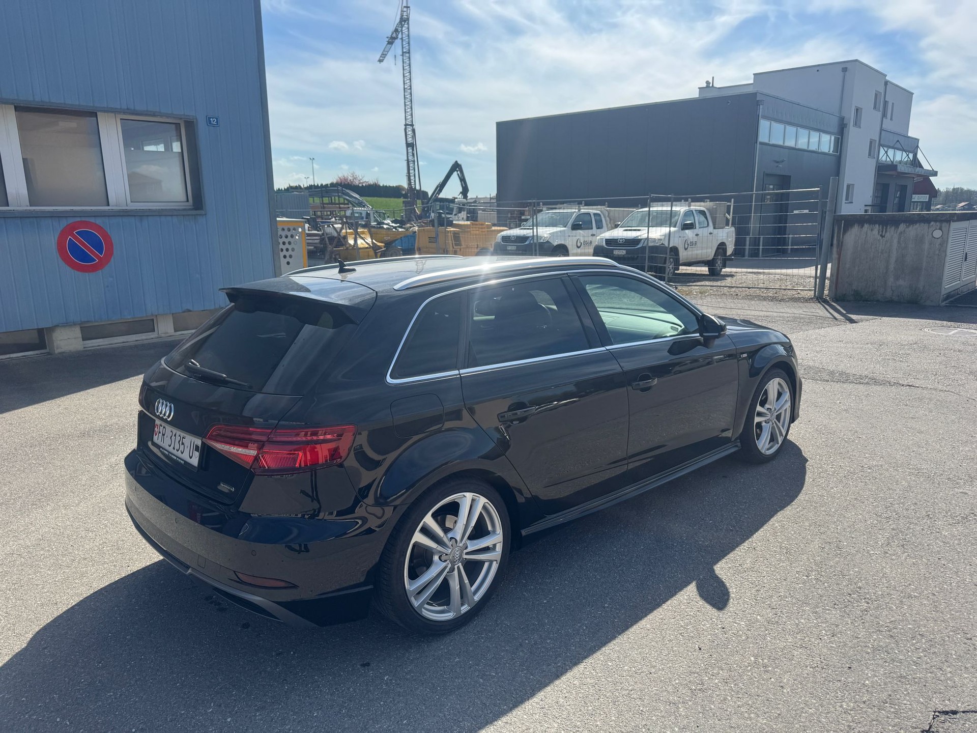 AUDI A3 Sportback 40 TFSI quattro S-tronic-showroom-element-3