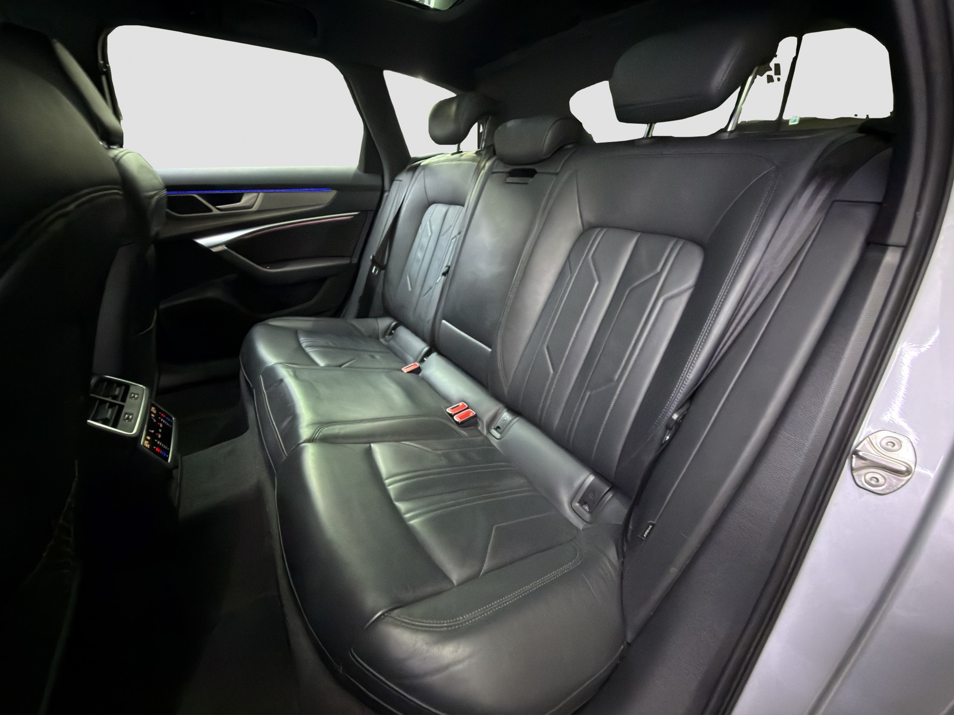 AUDI A6 Avant 50 TDI Sport quattro tiptronic-image-11