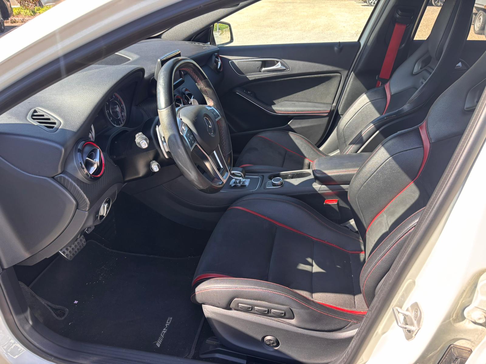 MERCEDES-BENZ A 45 AMG 4Matic Speedshift 7G-DCT-image-10