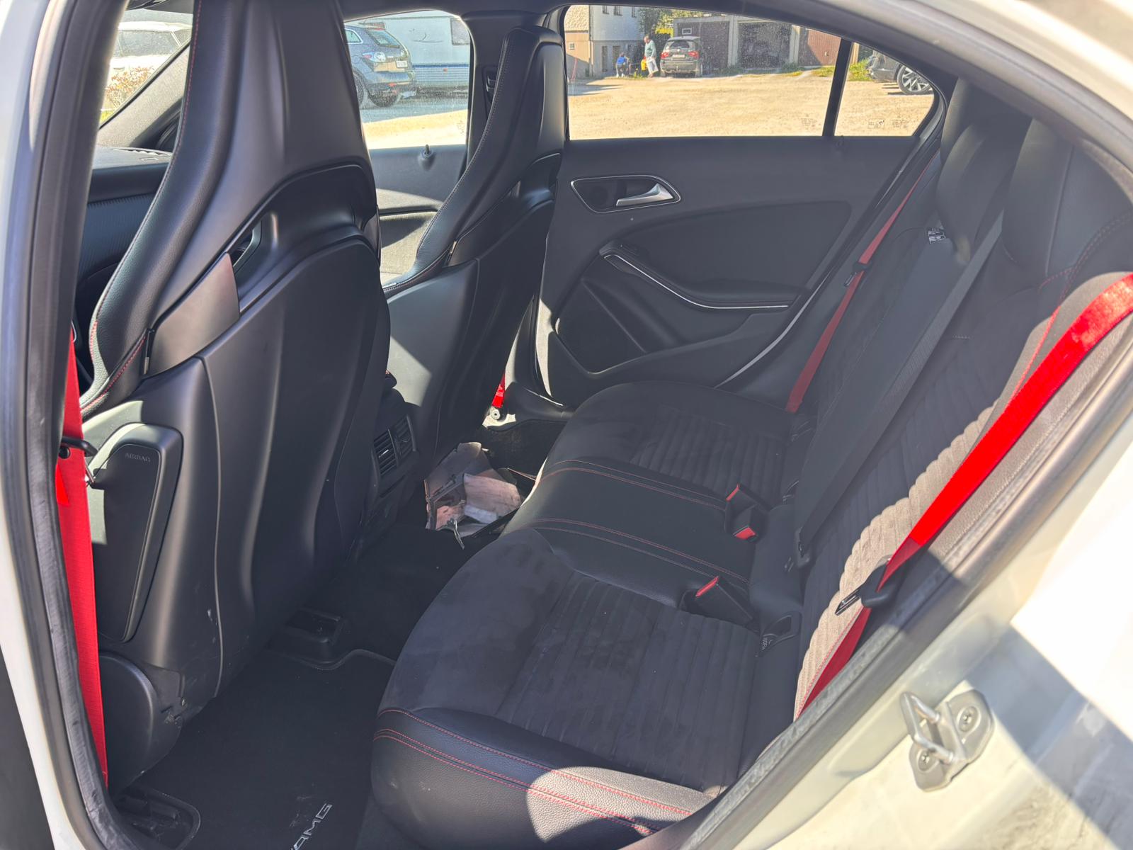MERCEDES-BENZ A 45 AMG 4Matic Speedshift 7G-DCT-image-11