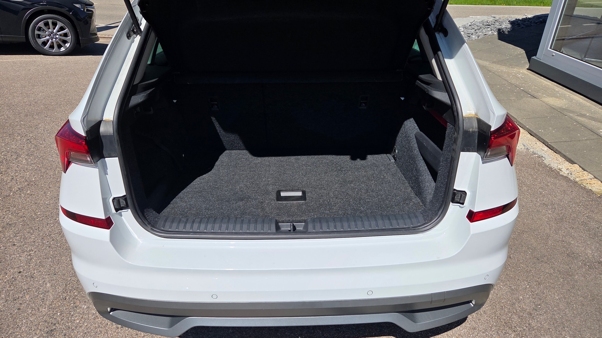 SKODA Kamiq 1.5 TSI ACT Ambition DSG-image-9