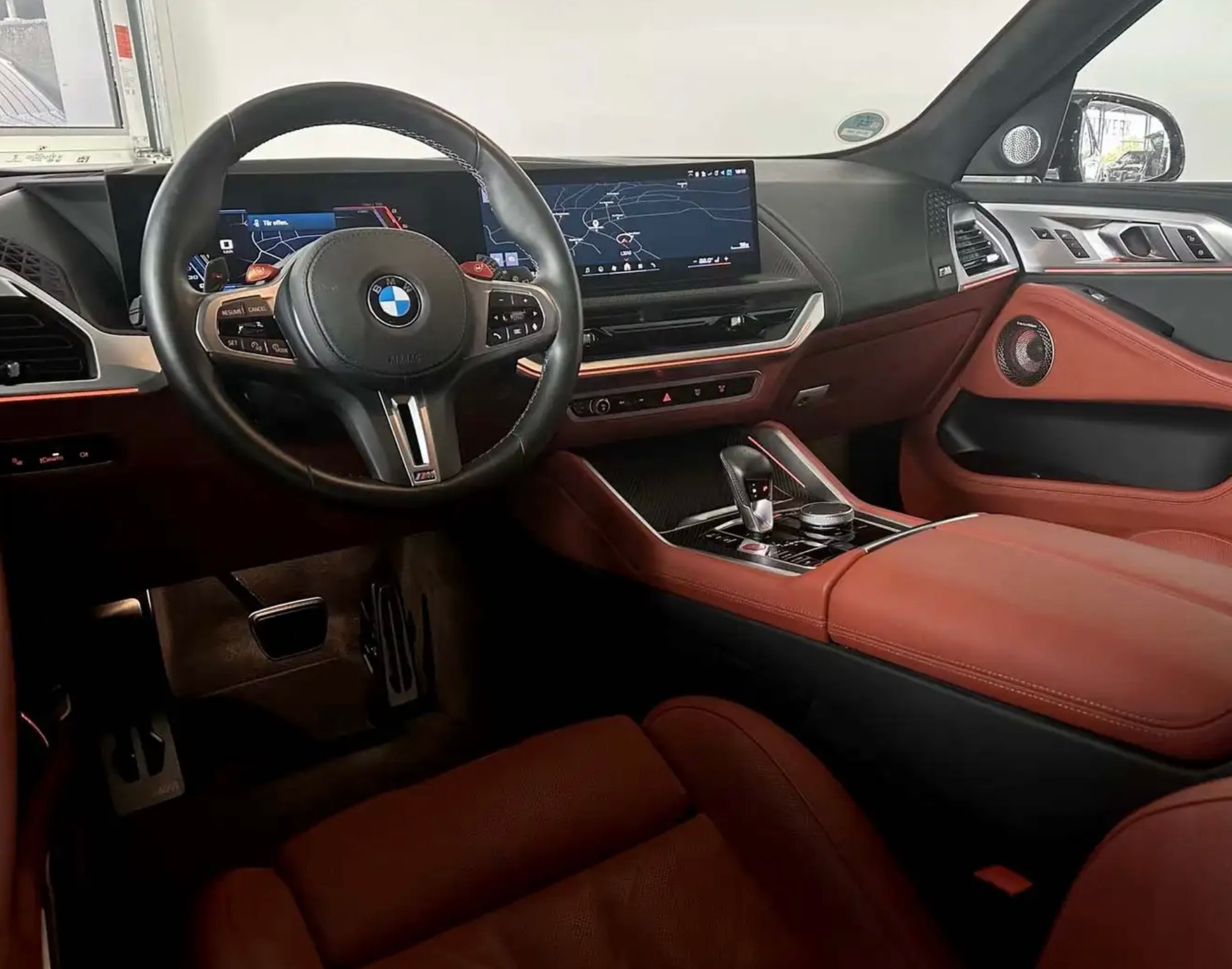 BMW Plug-in Hybrid-image-3