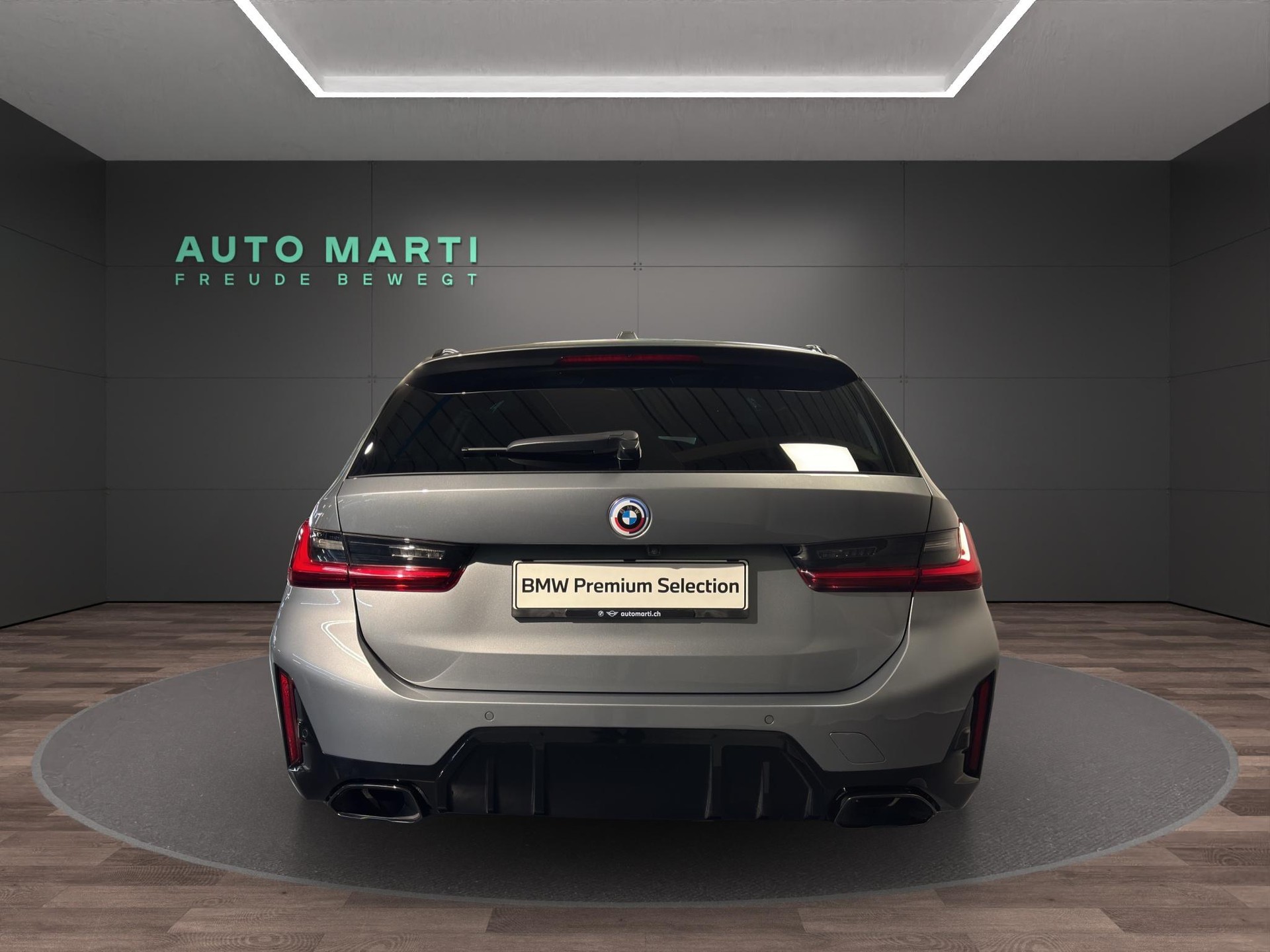 BMW M340d xDrive Touring-image-2