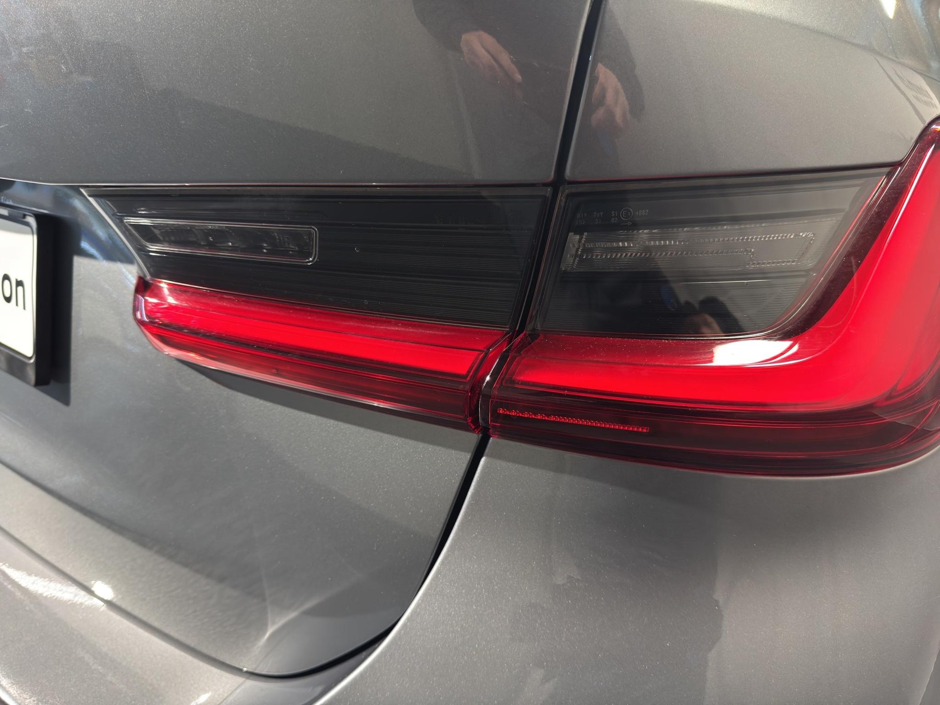 BMW M340d xDrive Touring-image-6