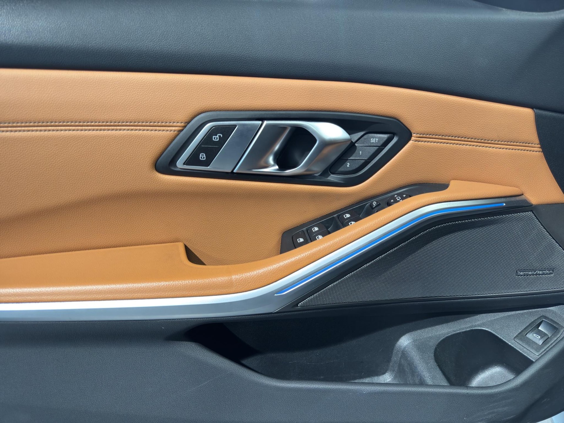 BMW M340d xDrive Touring-image-11