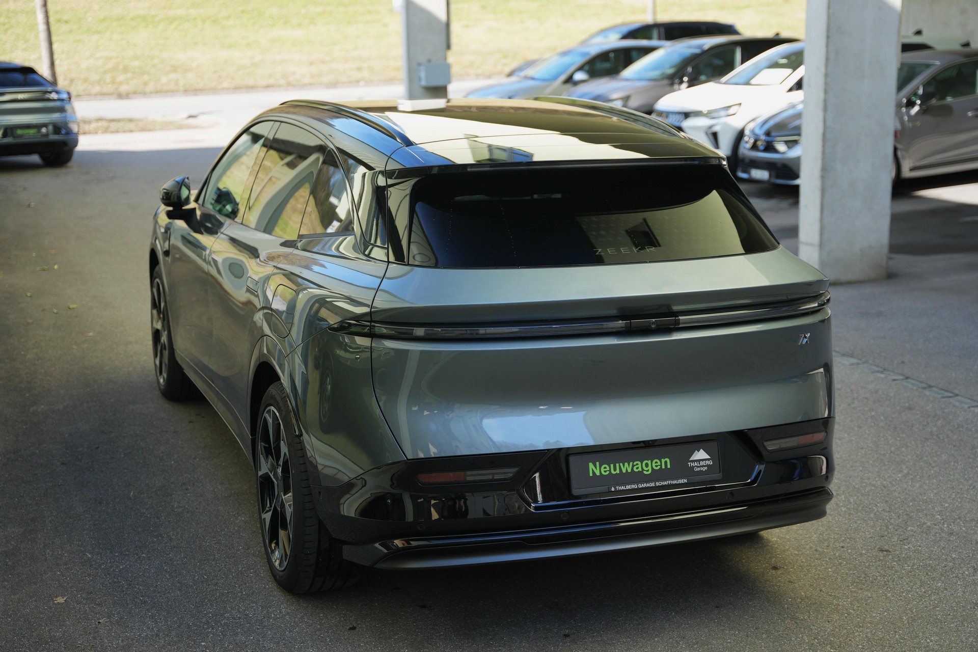 ZEEKR 7X Privilege AWD-image-4