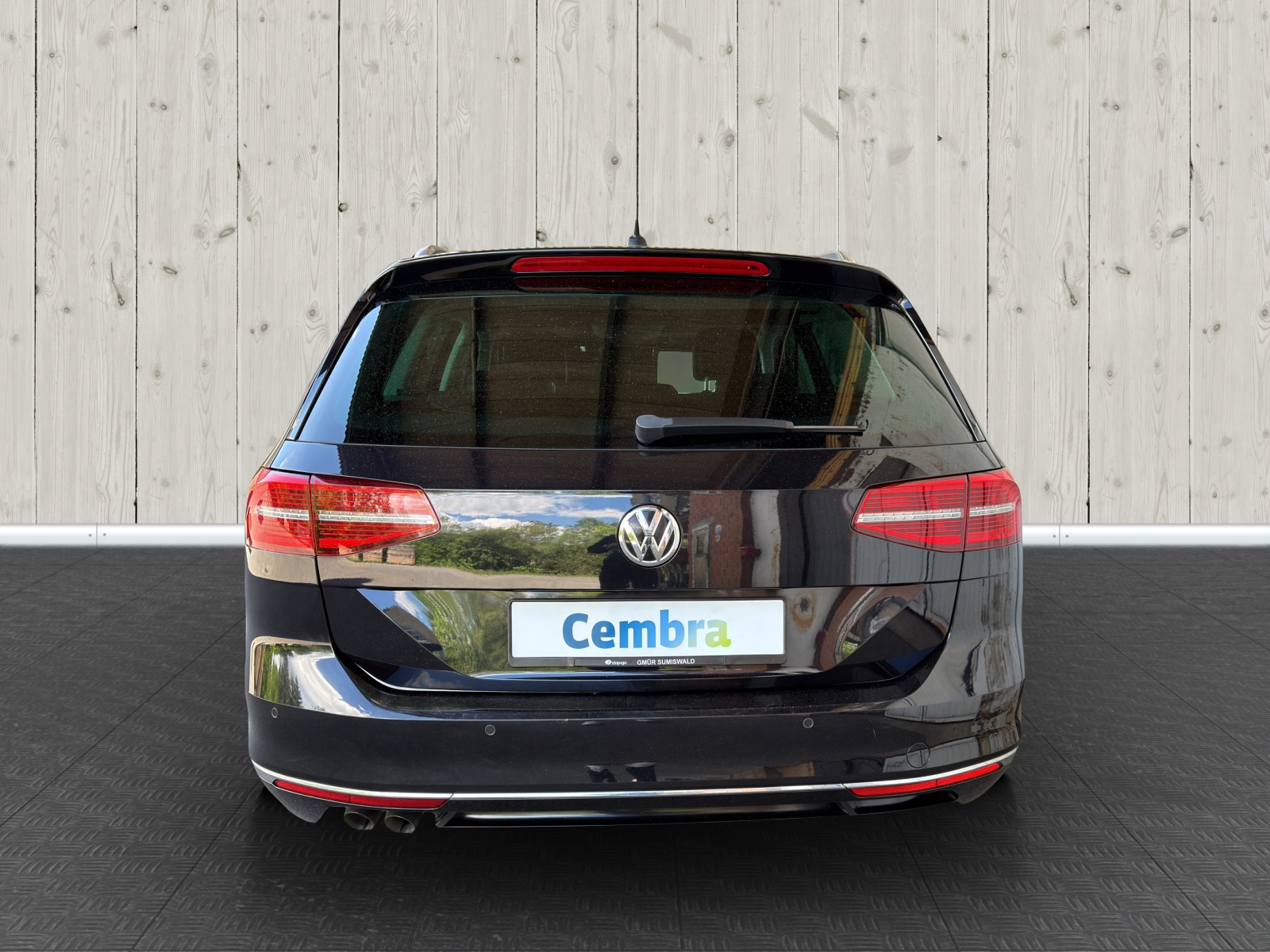 VW Passat Variant 2.0 TDI BMT Highline DSG 4Motion-image-5