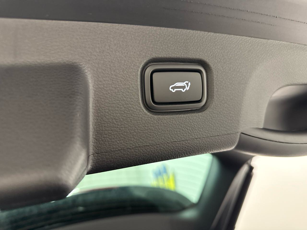 KIA Sportage 1.6T-GDi PHEV GT-Line-image-13