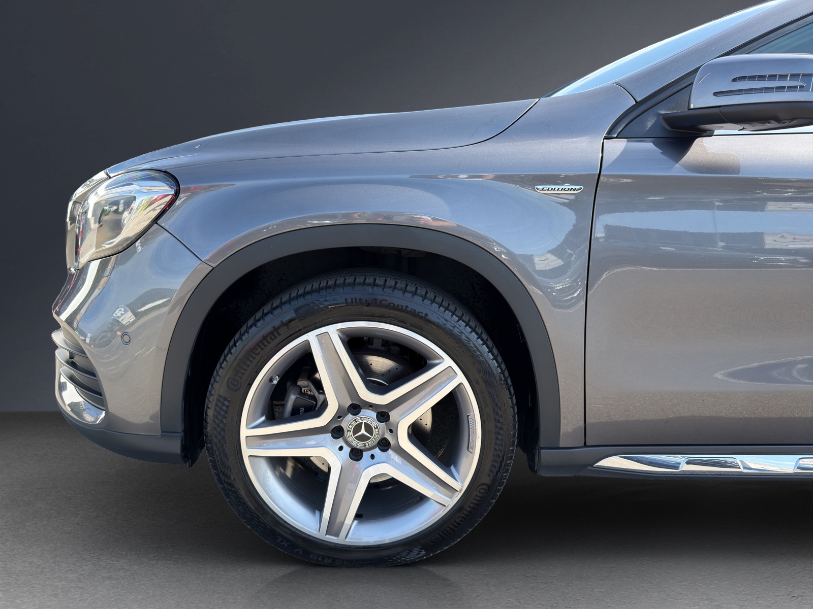 MERCEDES-BENZ GLA 250 AMG Line 4Matic 7G-DCT-image-9