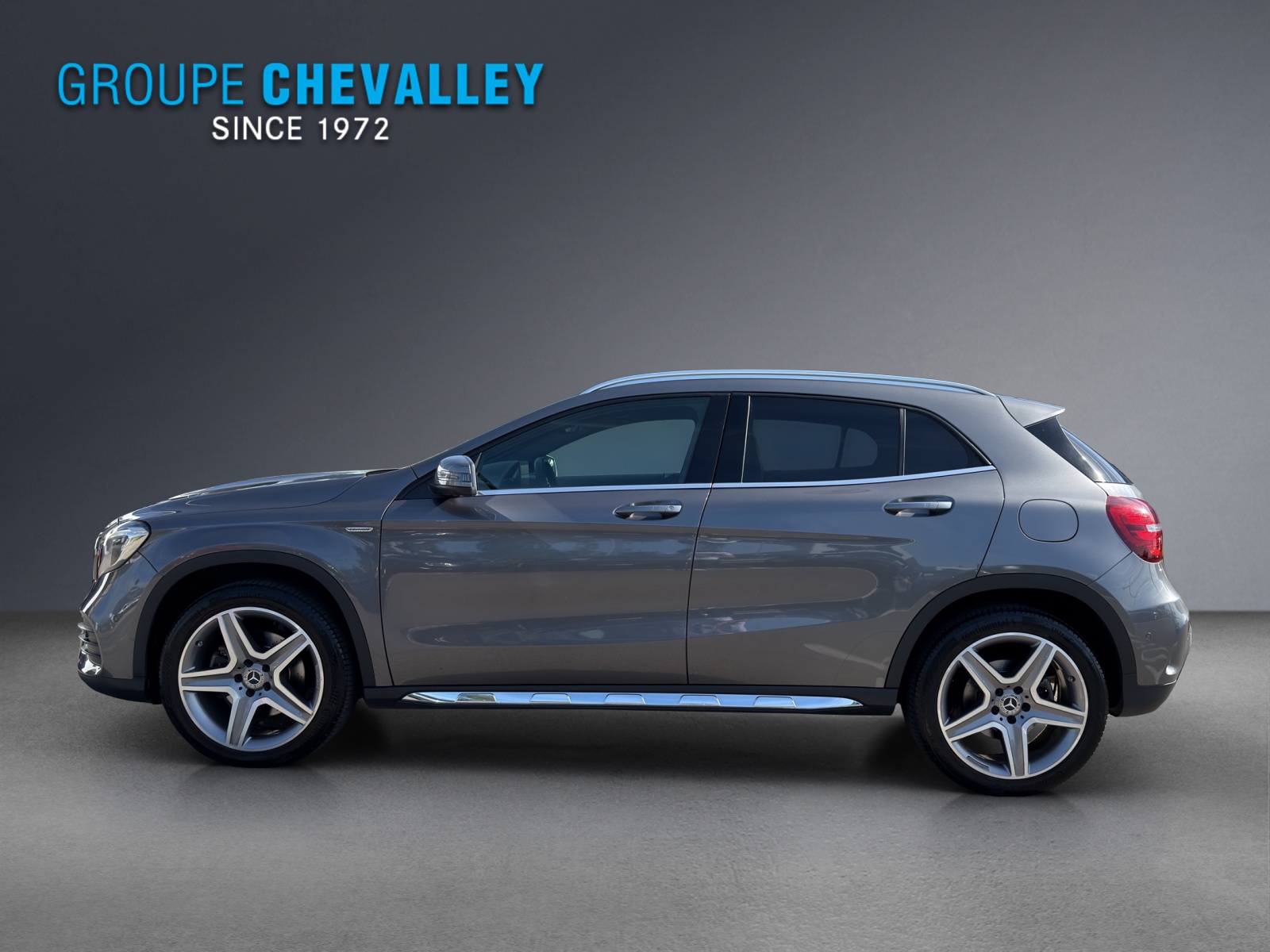 MERCEDES-BENZ GLA 250 AMG Line 4Matic 7G-DCT-image-2