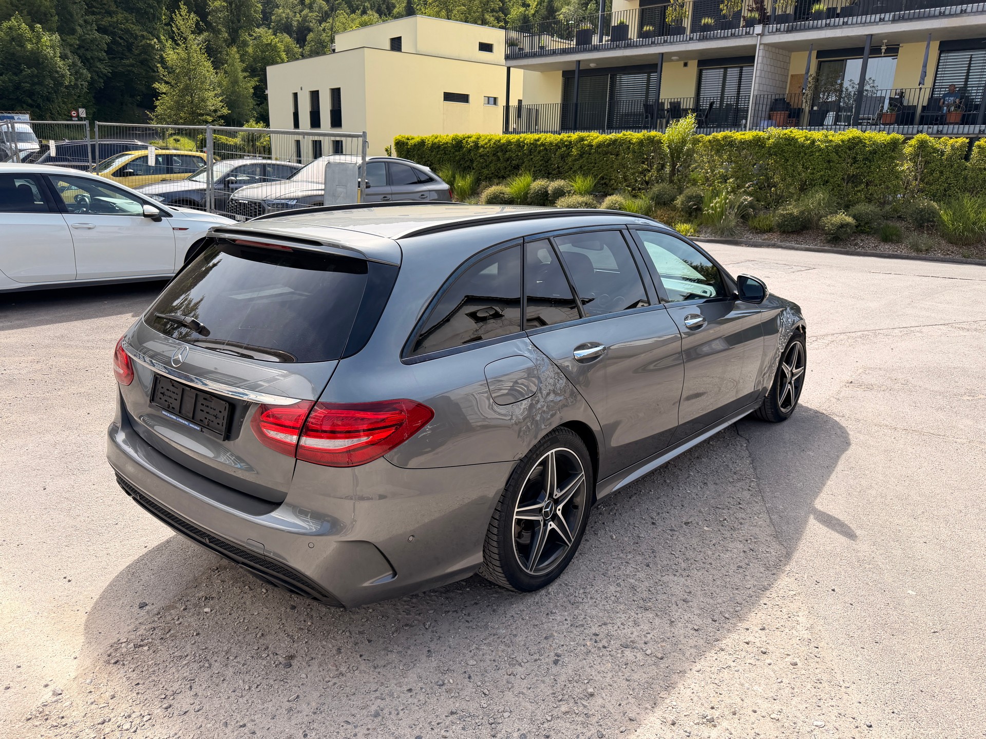 MERCEDES-BENZ C 43 AMG 4Matic 9G-Tronic-image-7