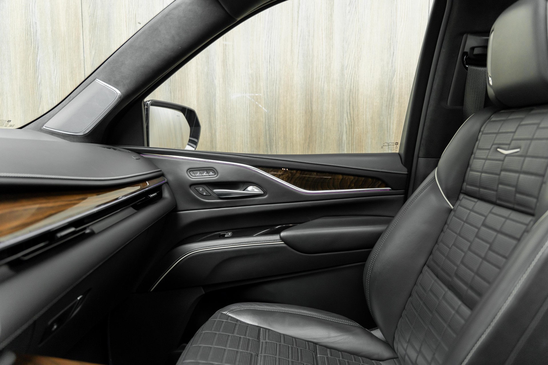 CADILLAC ESCALADE-image-15