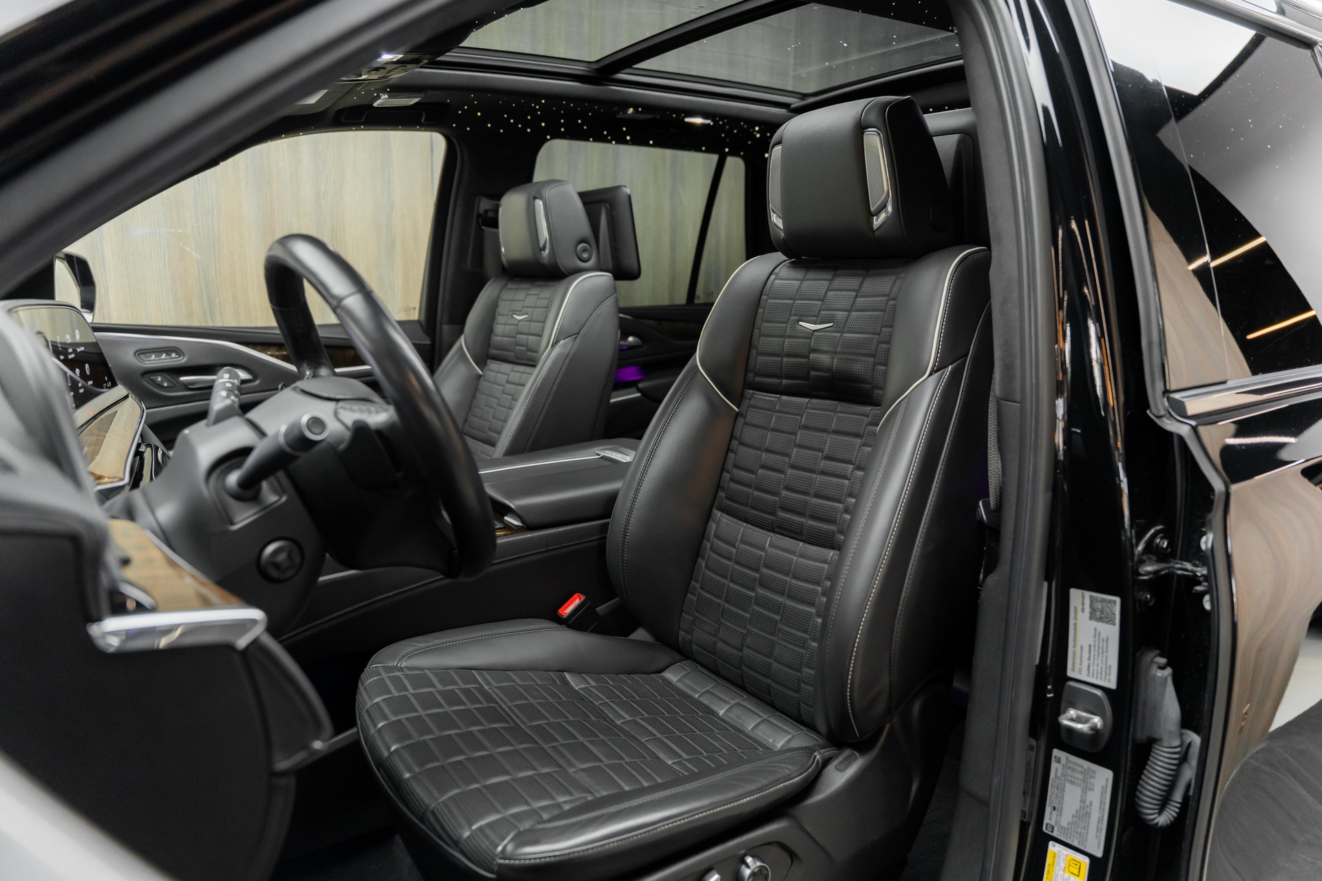CADILLAC ESCALADE-image-4